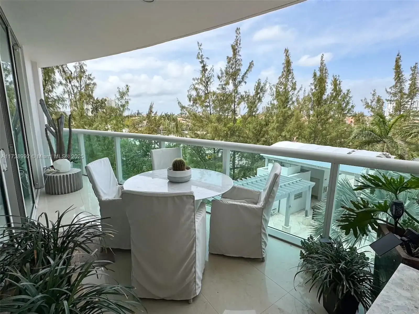 19400 Turnberry Way # 412, Aventura FL 33180 photo 2