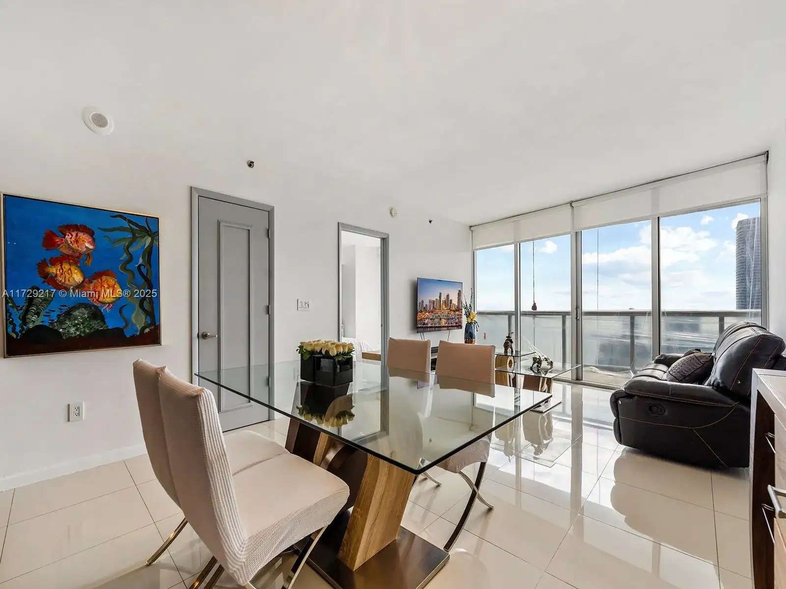 495 Brickell Ave # 5203, Miami FL 33131 photo 5