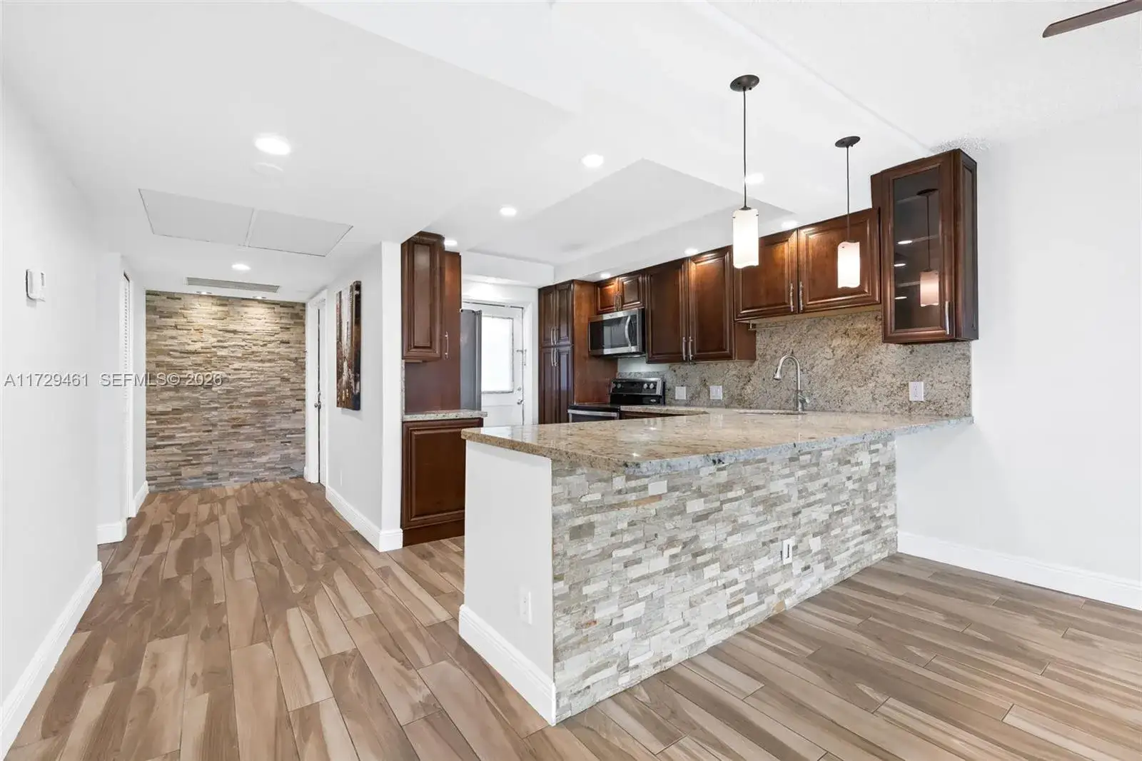 3050 N Palm Aire Dr # 501, Pompano Beach FL 33069