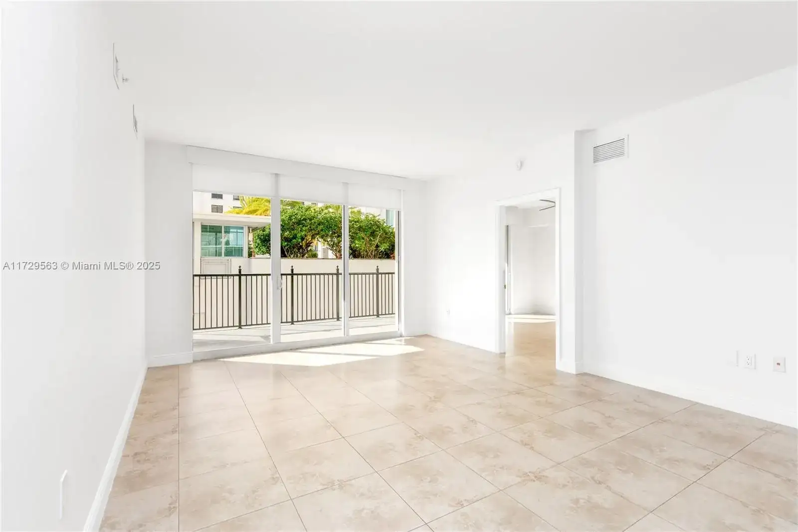 4100 Salzedo St # 5, Coral Gables FL 33146 photo 4