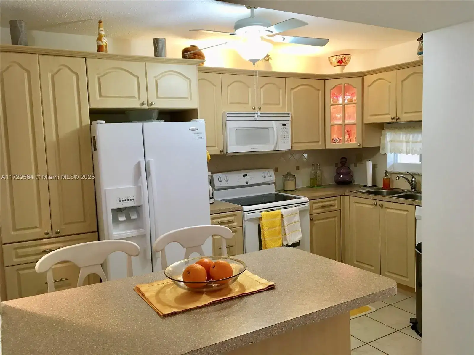 611 S HOLLYBROOK DR # 201, Pembroke Pines FL 33025 photo 3