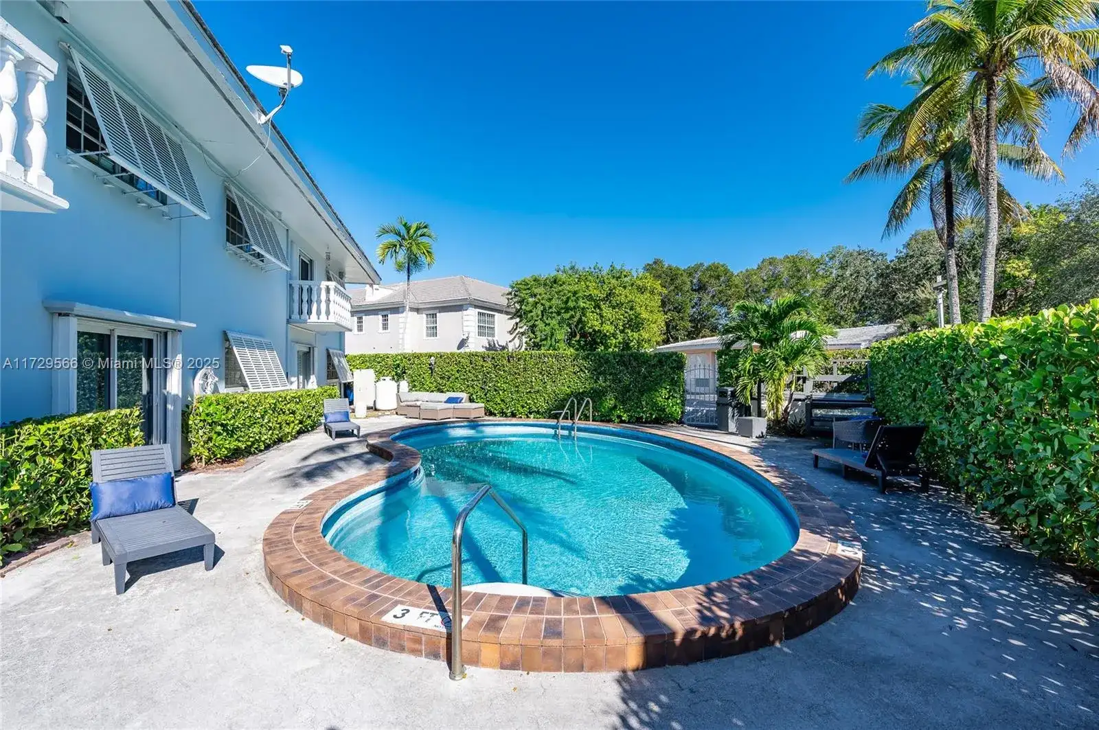 1200 Mariposa Ave # E202, Coral Gables FL 33146 photo 4