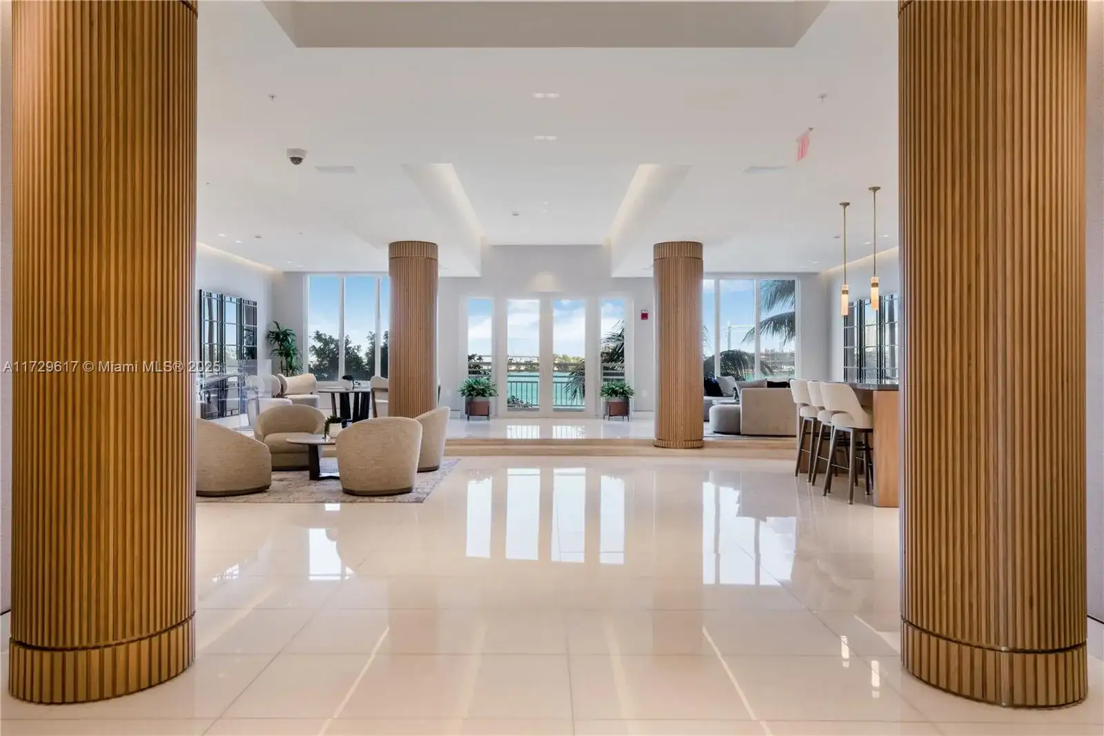 888 Brickell Key Dr # 703, Miami FL 33131 photo 2
