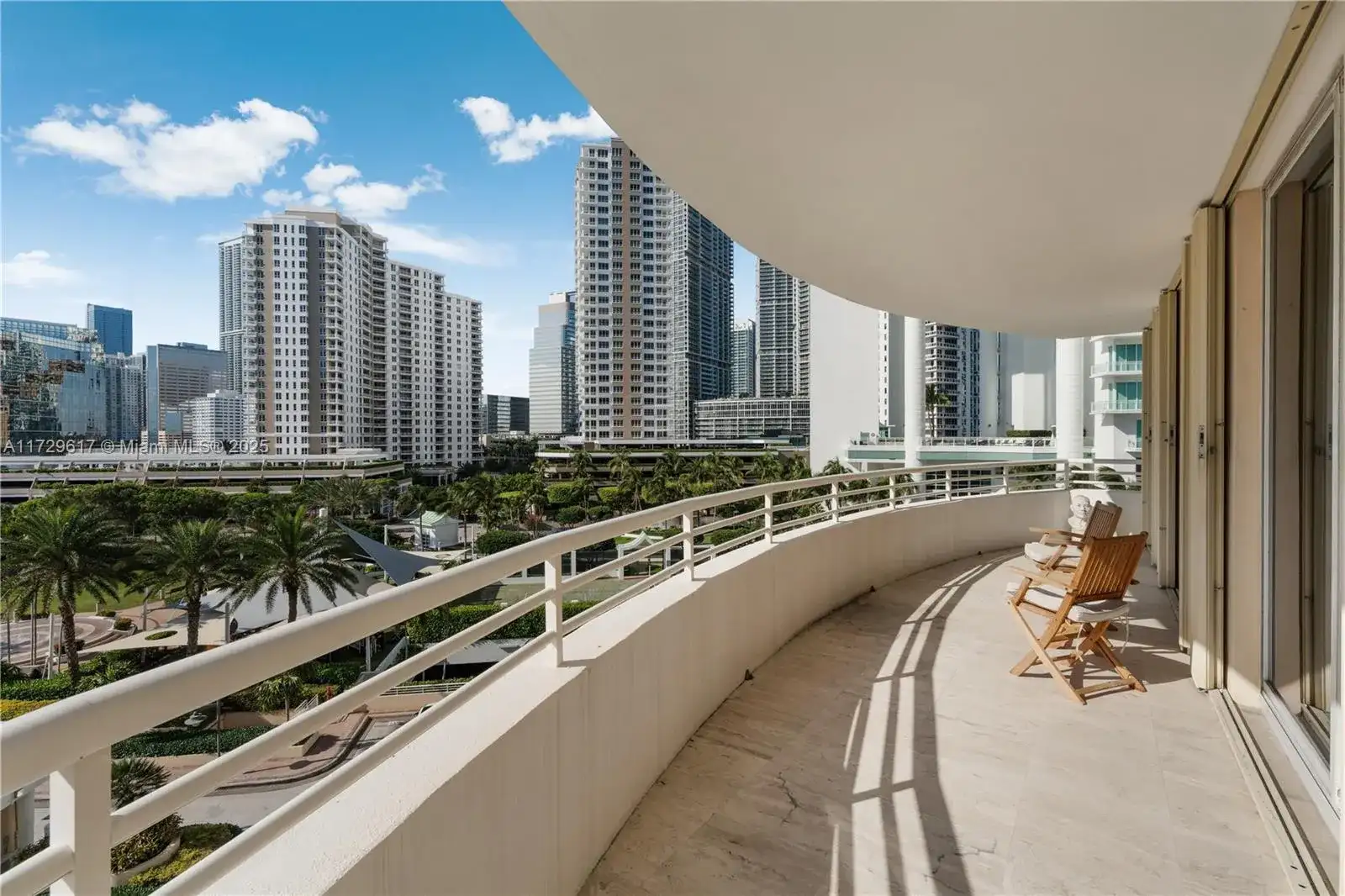 888 Brickell Key Dr # 703, Miami FL 33131 photo 4