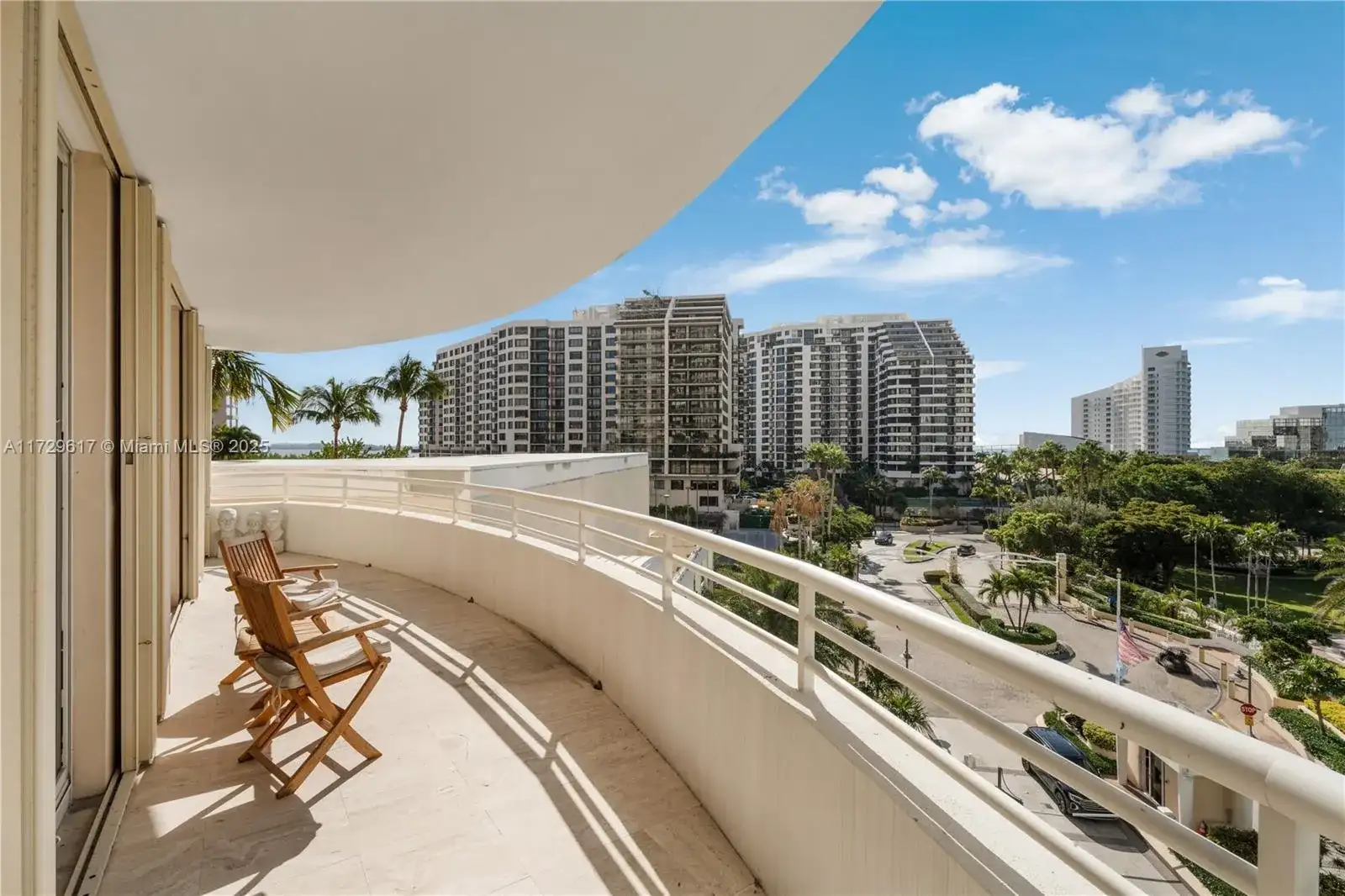 888 Brickell Key Dr # 703, Miami FL 33131 photo 5