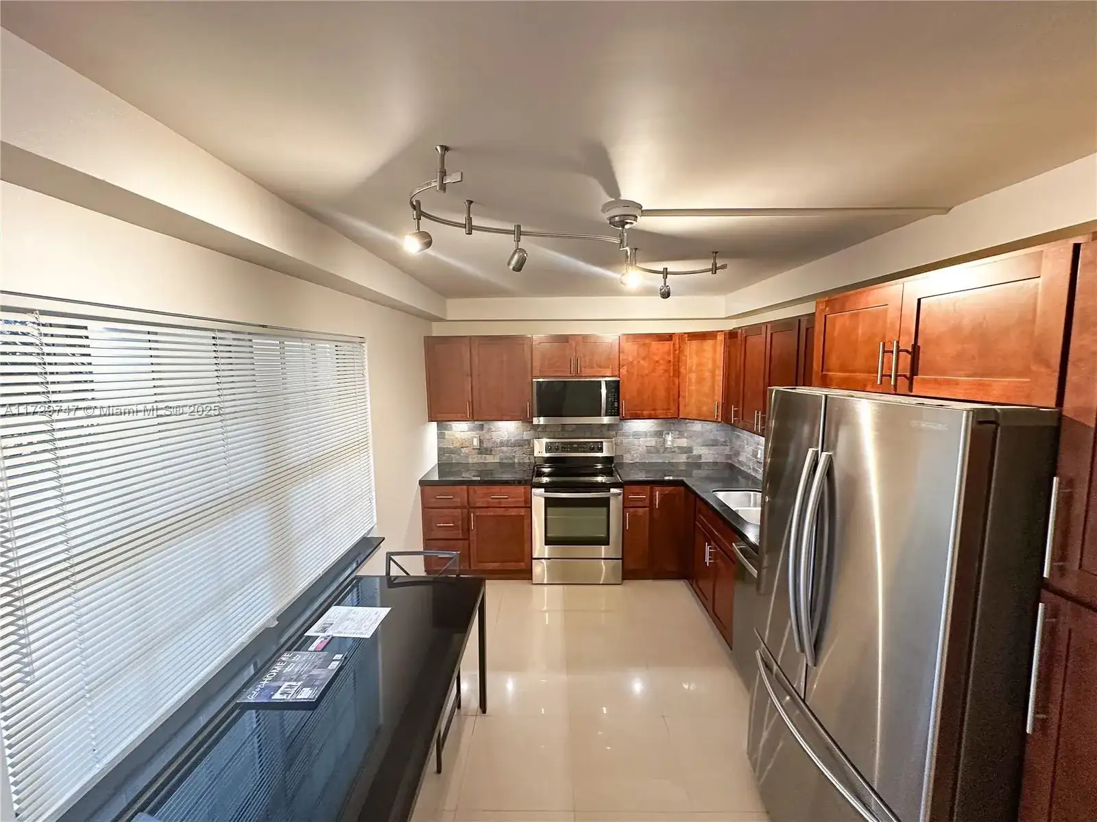3520 Oaks Way # 407, Pompano Beach FL 33069 photo 3