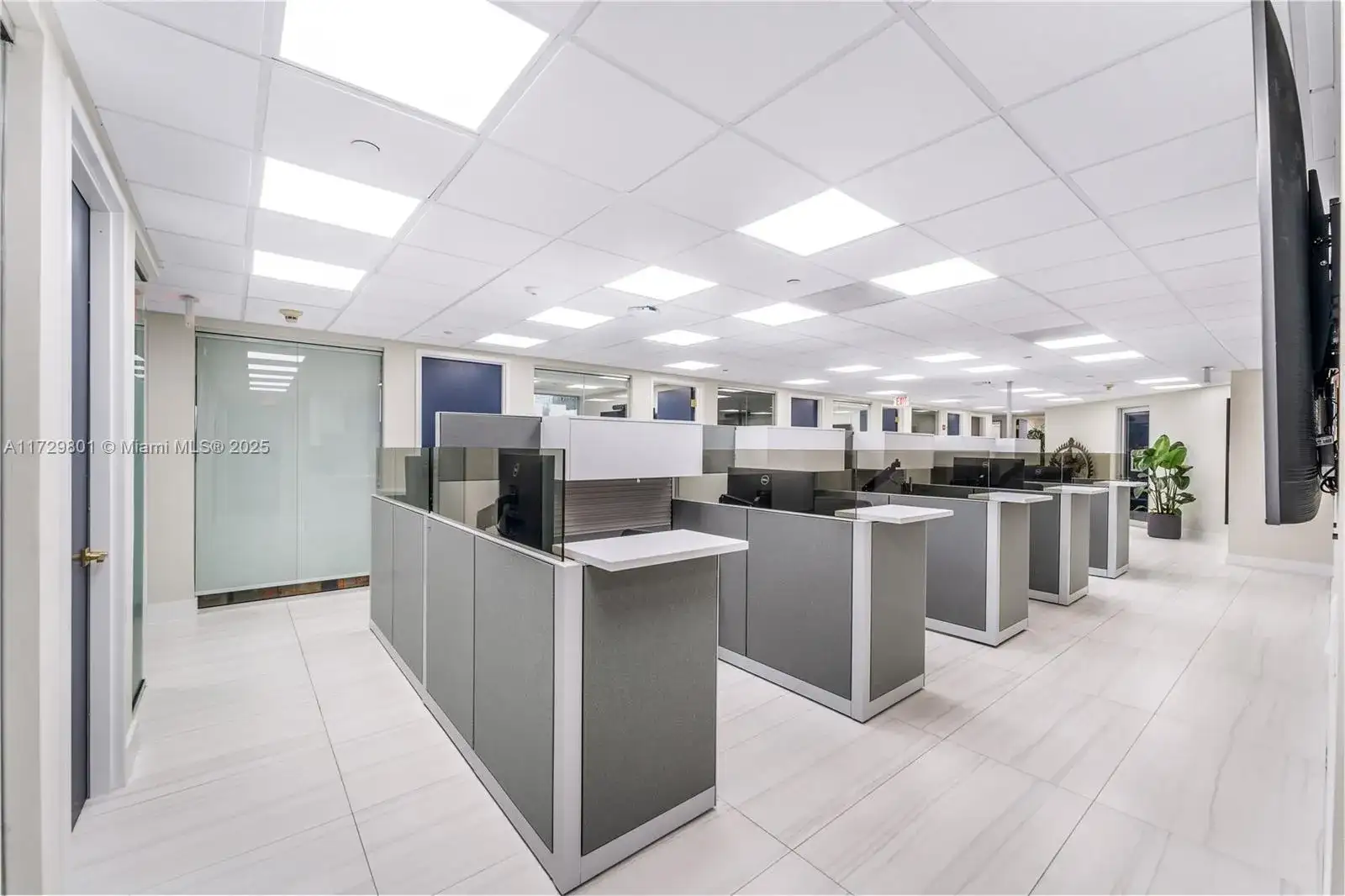 1200 Brickell Ave # A, Miami FL 33131 photo 4