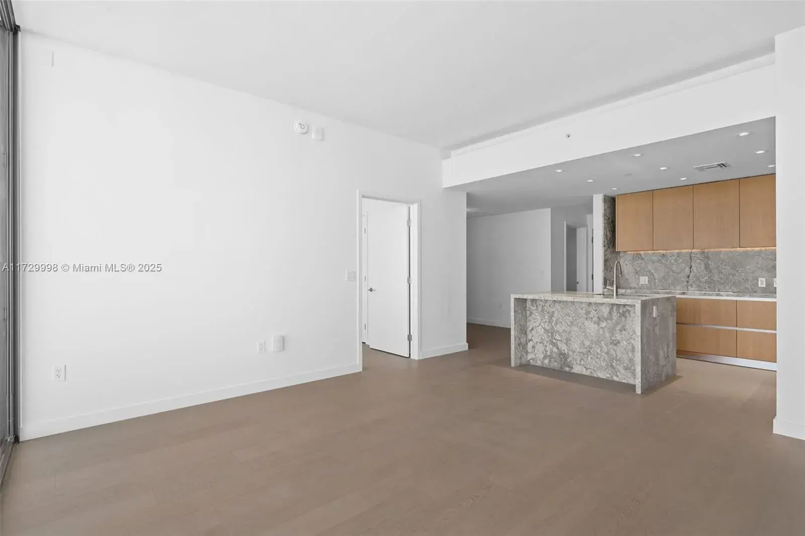 500 Alton Rd # 3704, Miami Beach FL 33139