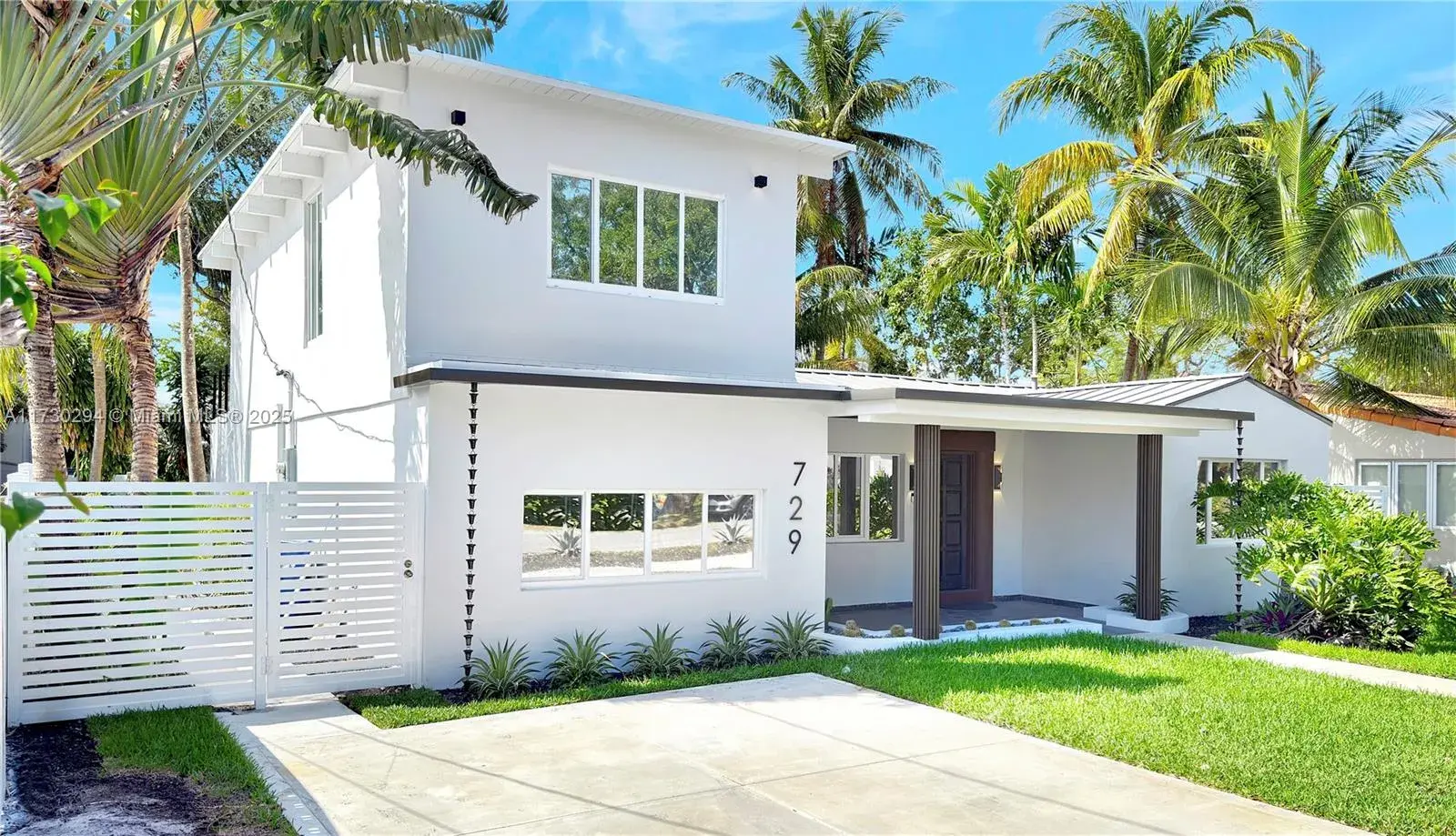 729 NE 17th Ter, Fort Lauderdale FL 33304