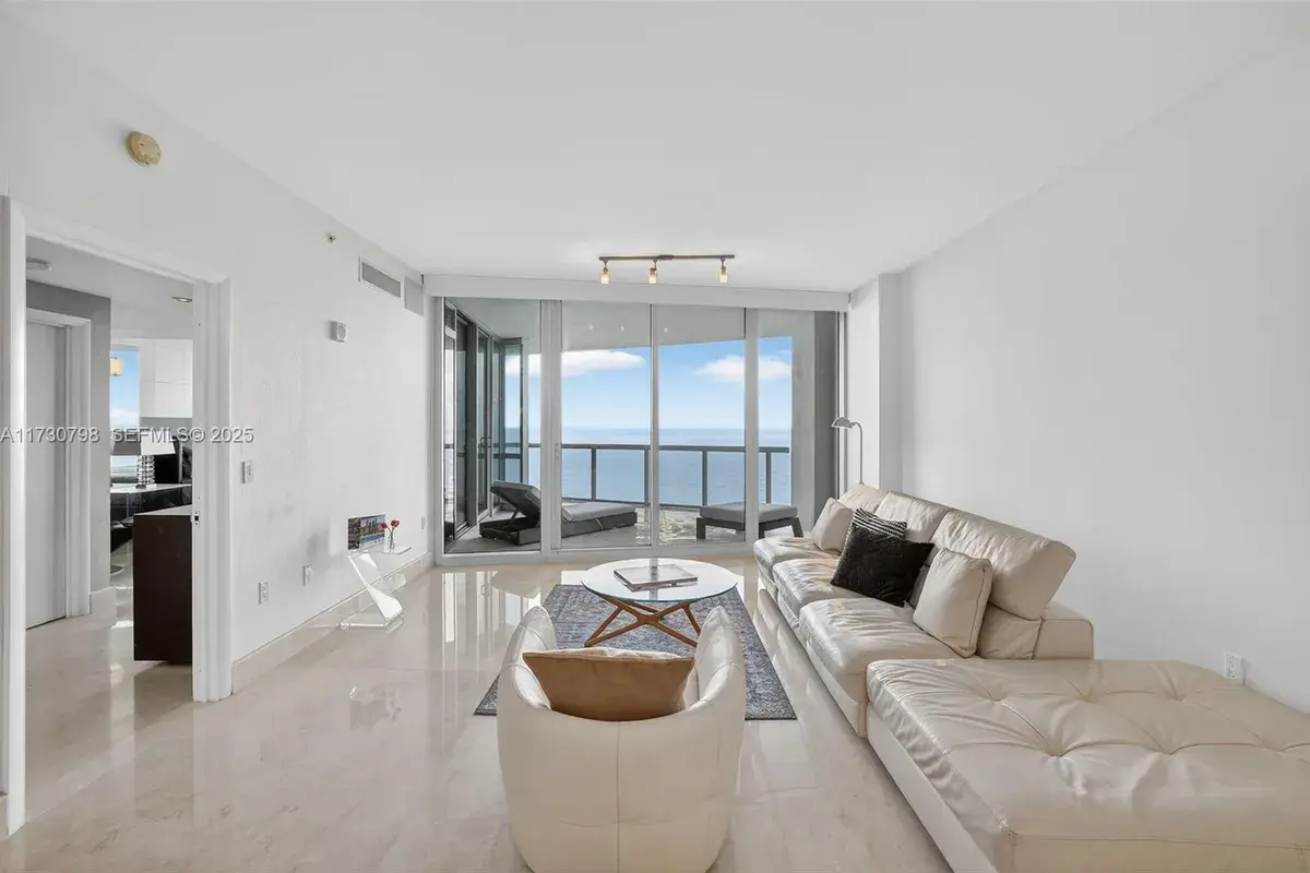 17121 Collins Ave # 3905, Sunny Isles Beach FL 33160