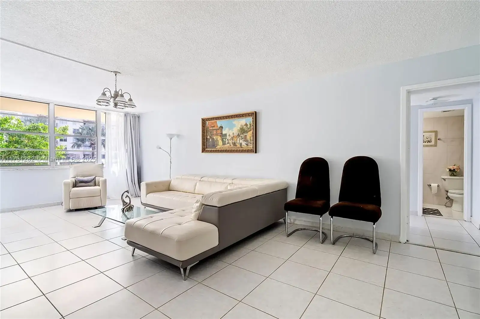 251 174 # 107, Sunny Isles Beach FL 33160 photo 3