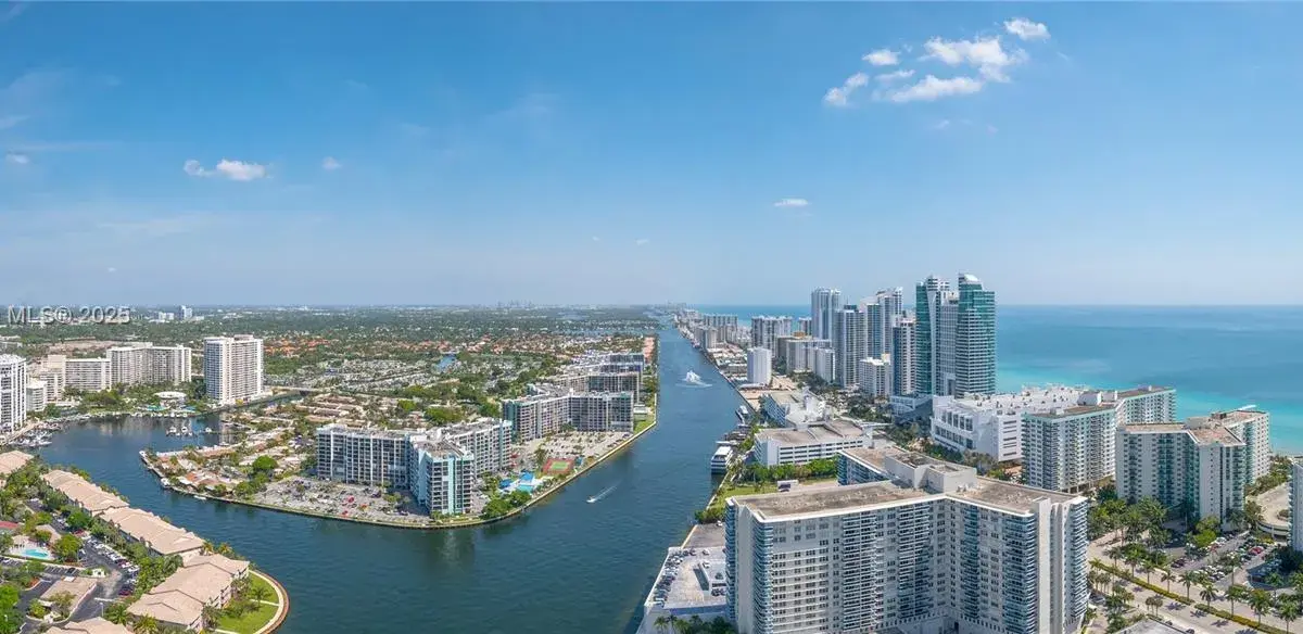4010 S Ocean Dr # T3502, Hollywood FL 33019