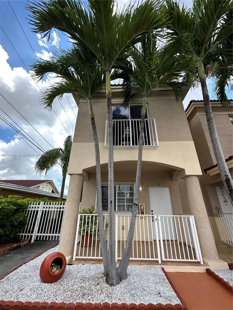425 E 3rd Ave # 6, Hialeah FL 33010 photo 3