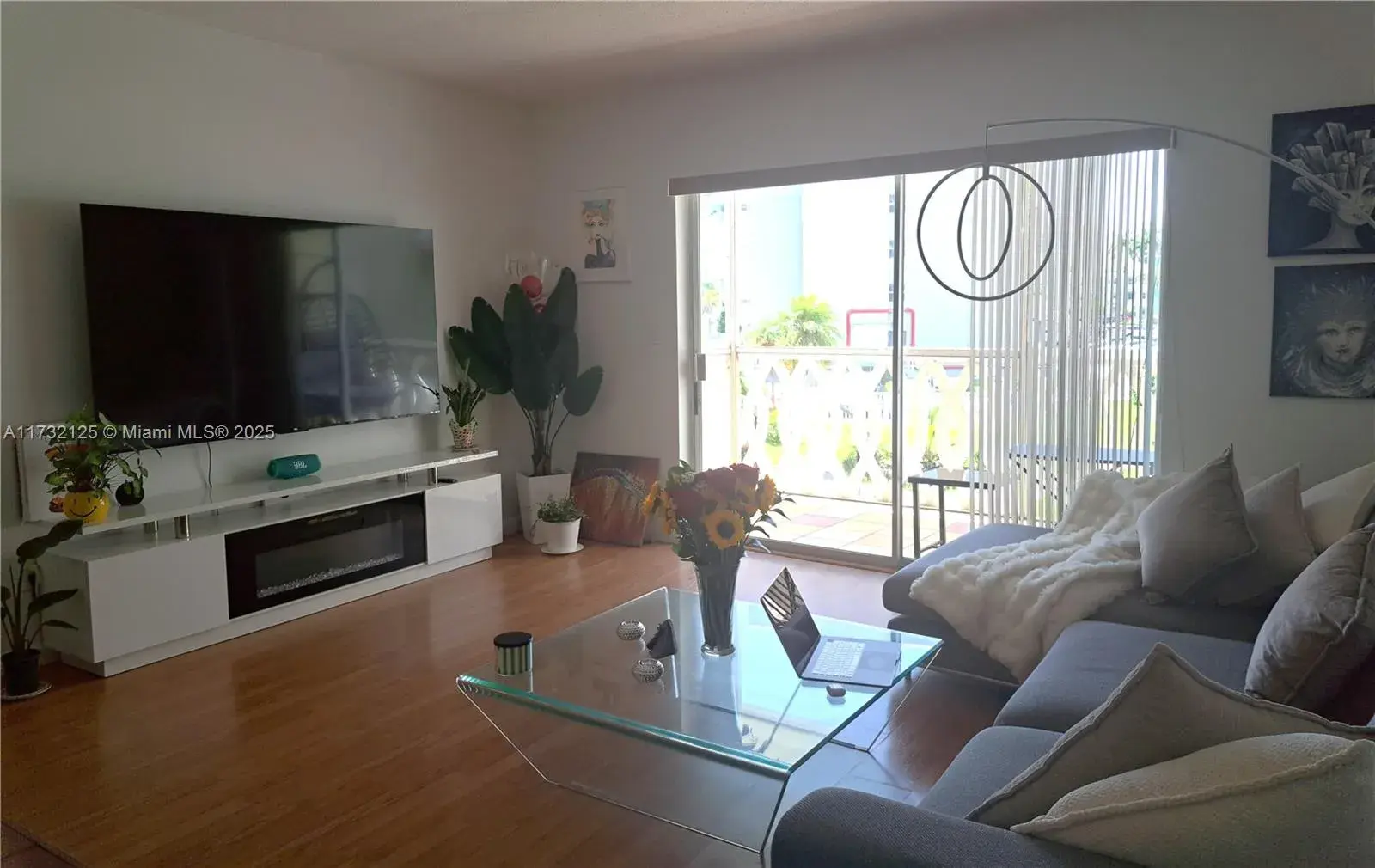 450 Golden Isles Dr # 2B, Hallandale Beach FL 33009