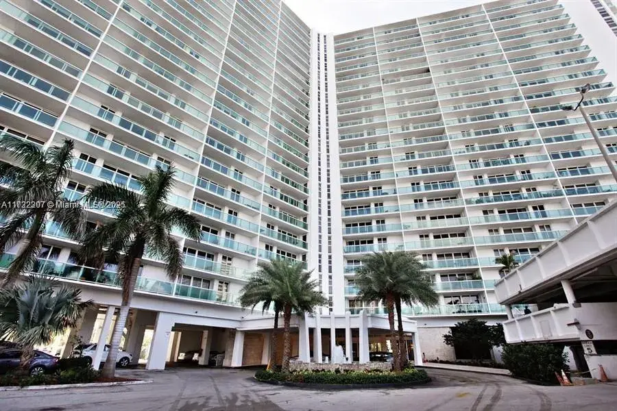 100 bayview DR, Sunny Isles Beach FL 33160
