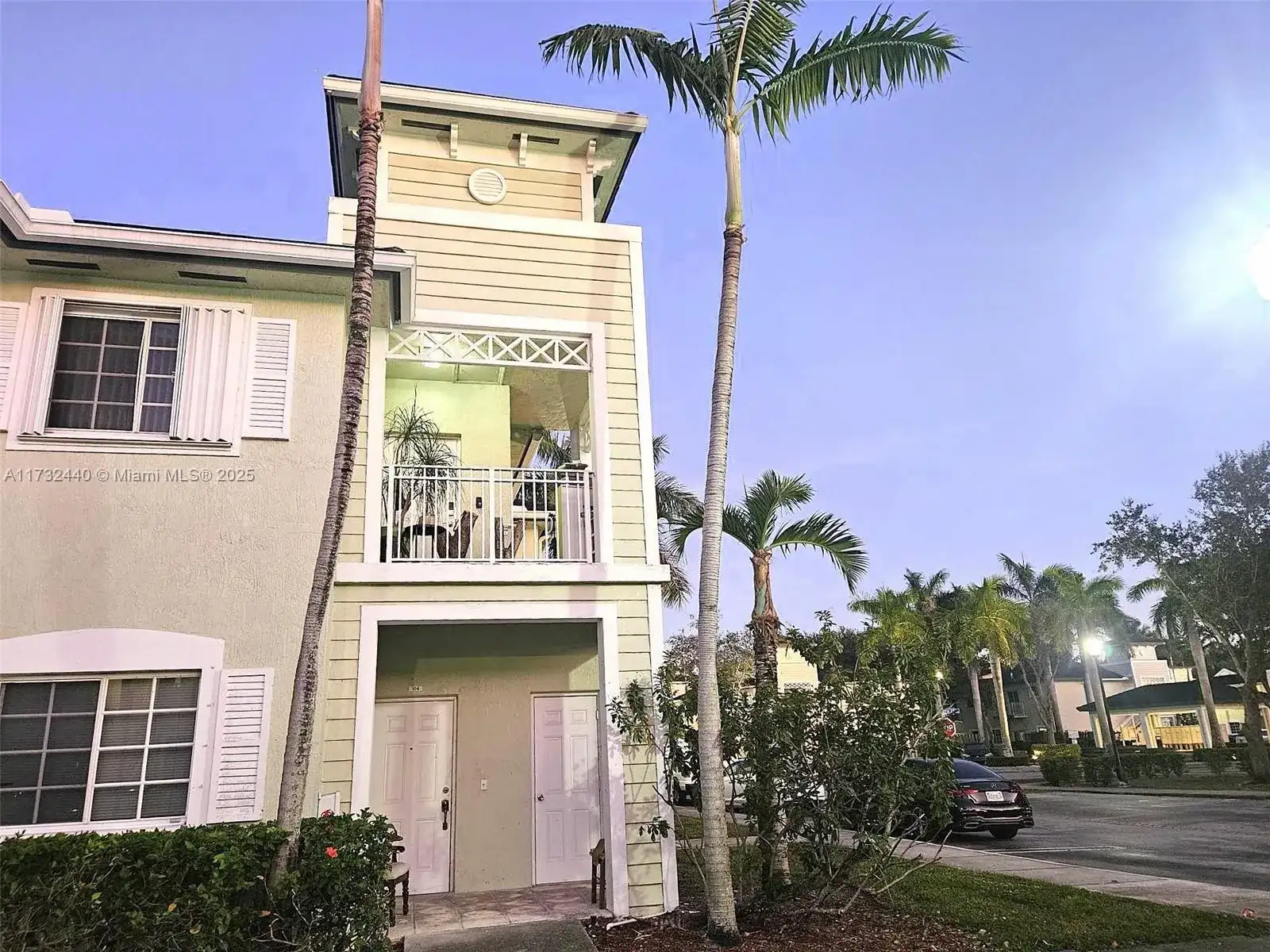 373 NE 26th Pl # 204, Homestead FL 33033 photo 2