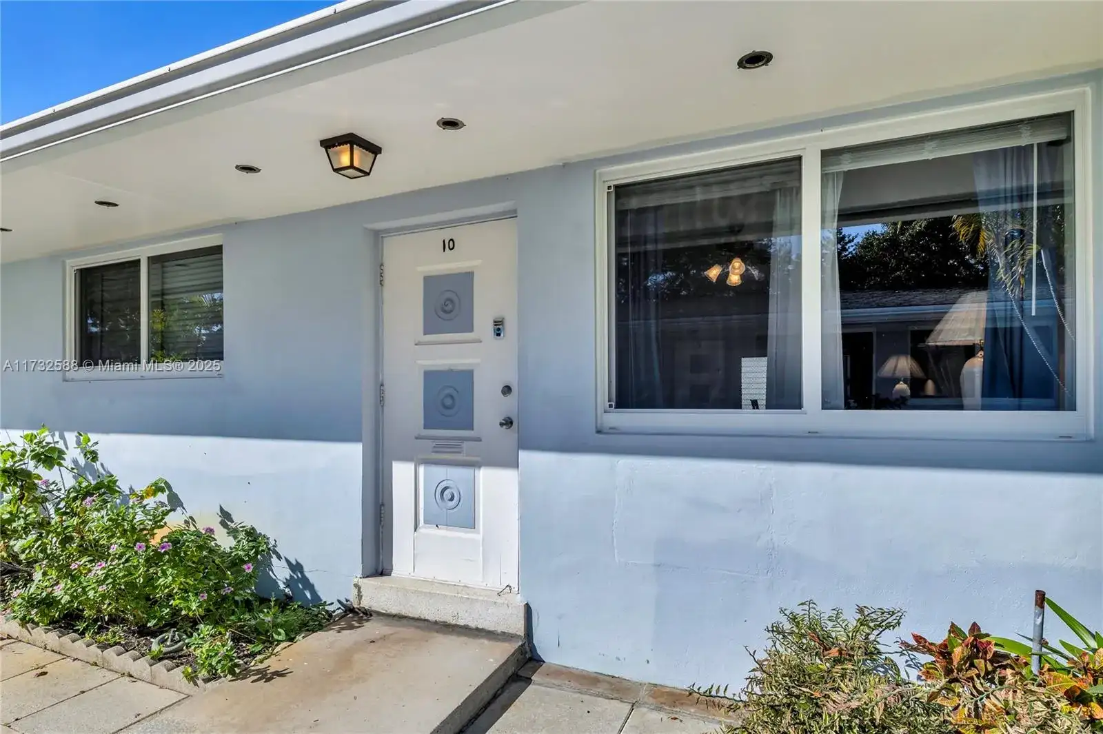 2300 Jackson St # 10, Hollywood FL 33020 photo 2