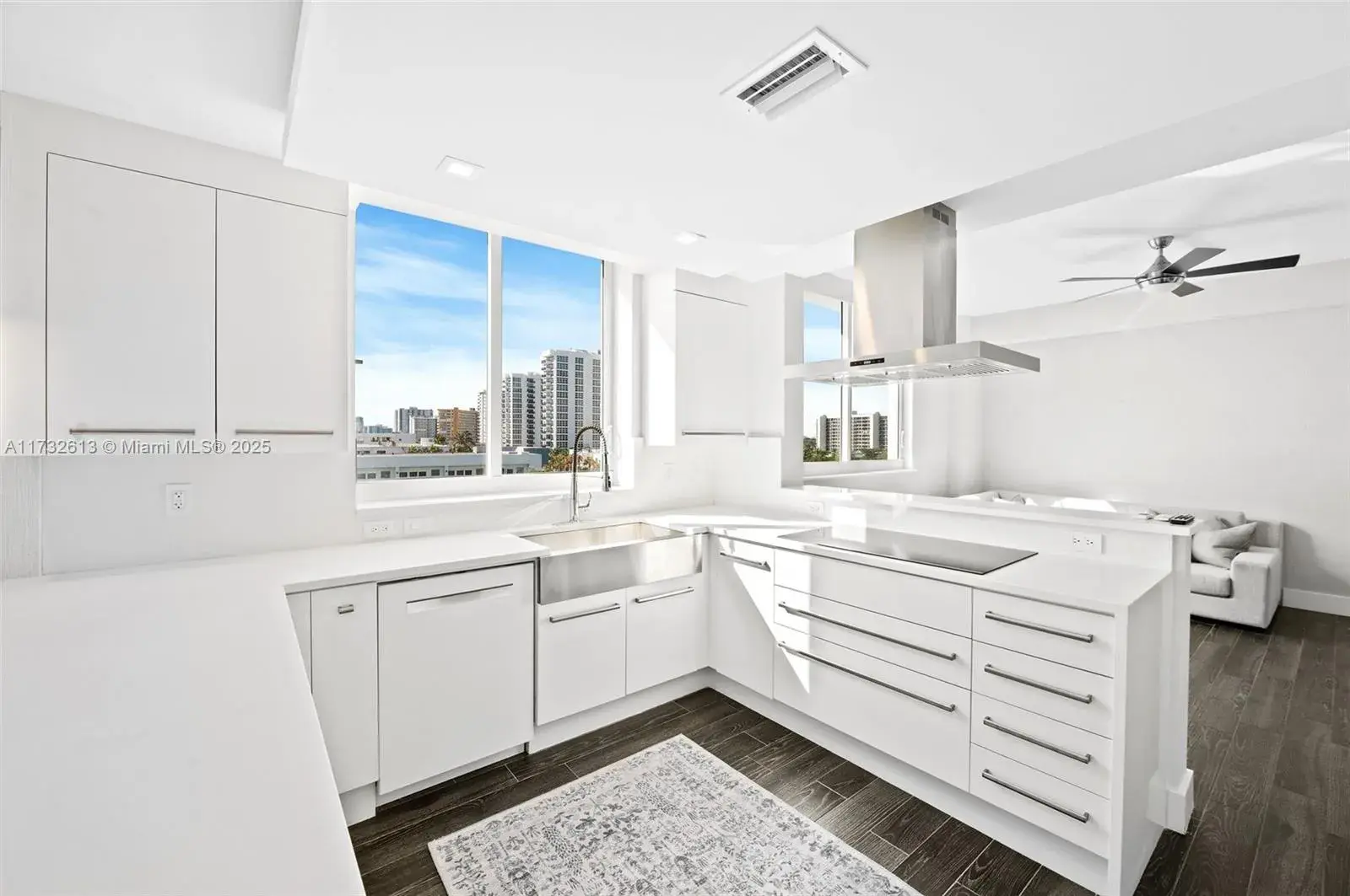 704 N Ocean Blvd # 501, Pompano Beach FL 33062