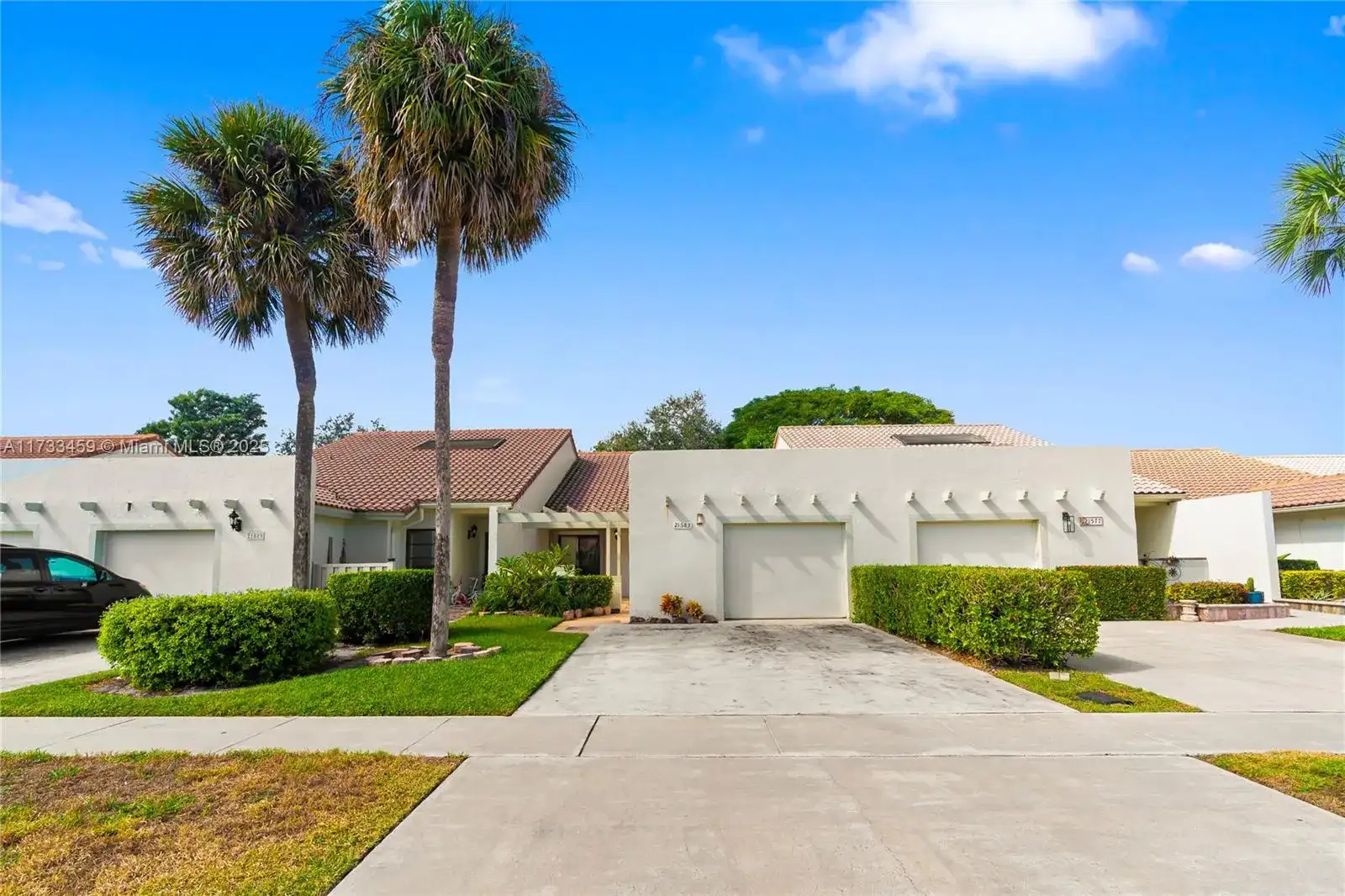 21583 Guadalajara Ave, Boca Raton FL 33433 photo 2