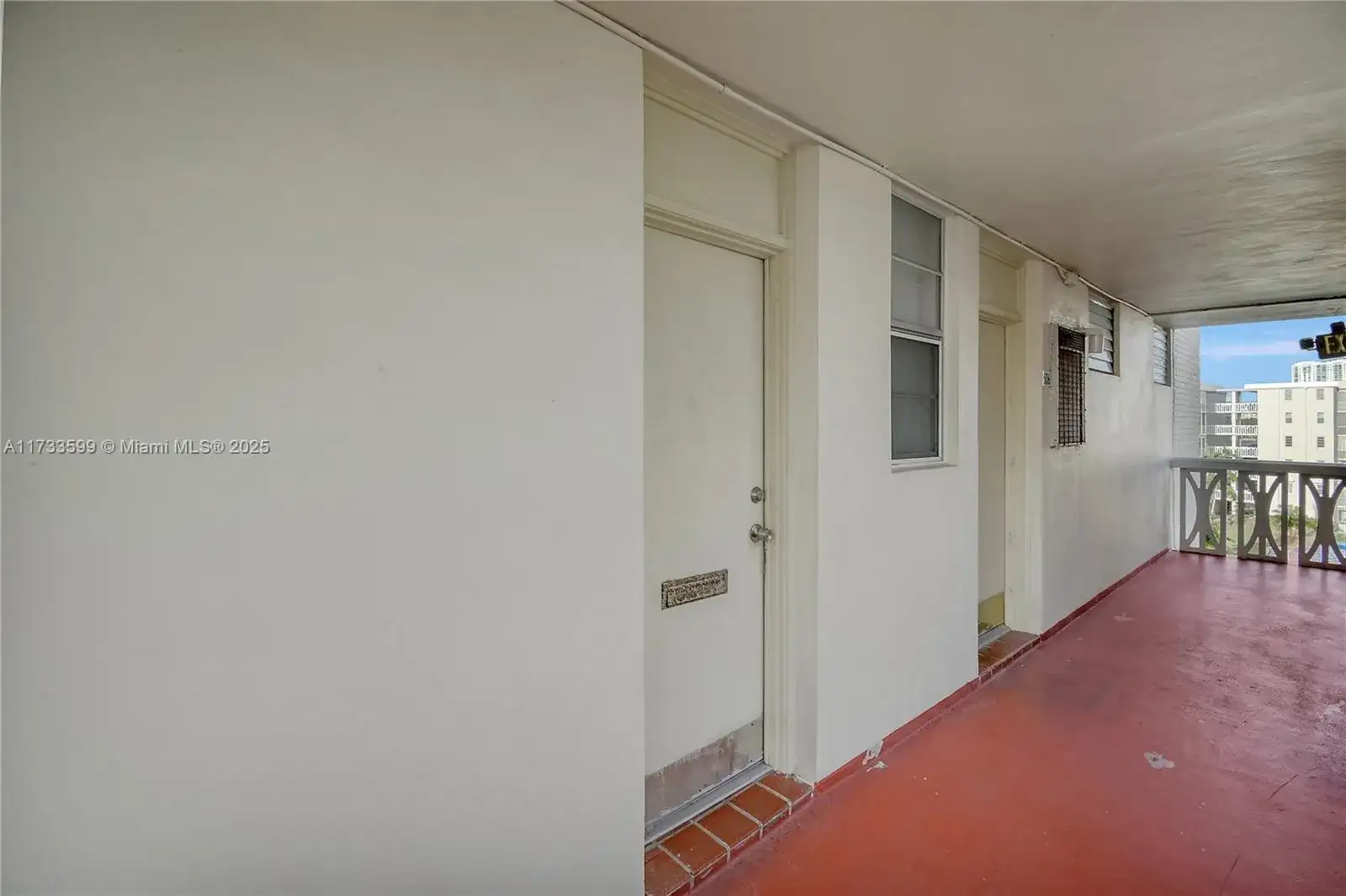 2905 Point East Dr # L506, Aventura FL 33160 photo 4