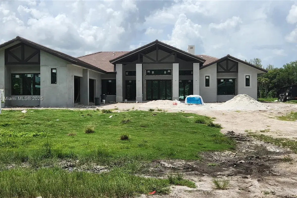 17510 SW 48th St, Southwest Ranches FL 33331