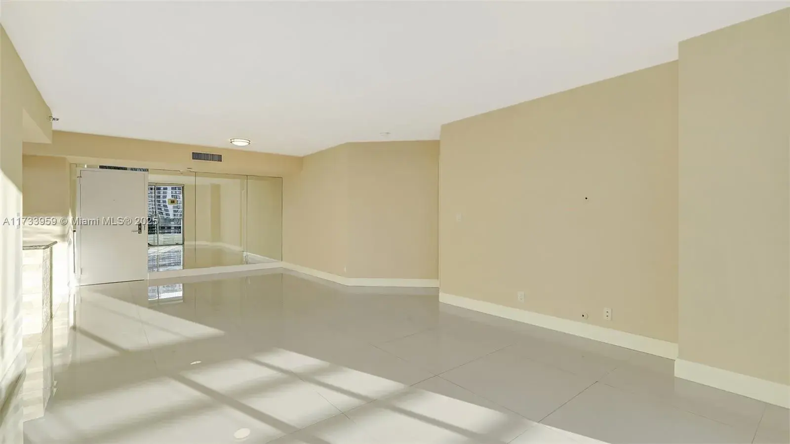 19195 NE 36th Ct # 703, Aventura FL 33180