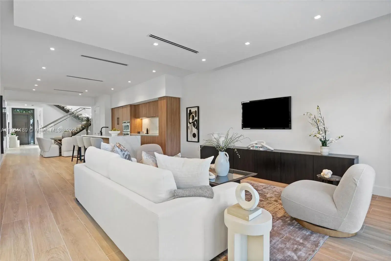 1245 SW 13th Ave # A, Miami FL 33135