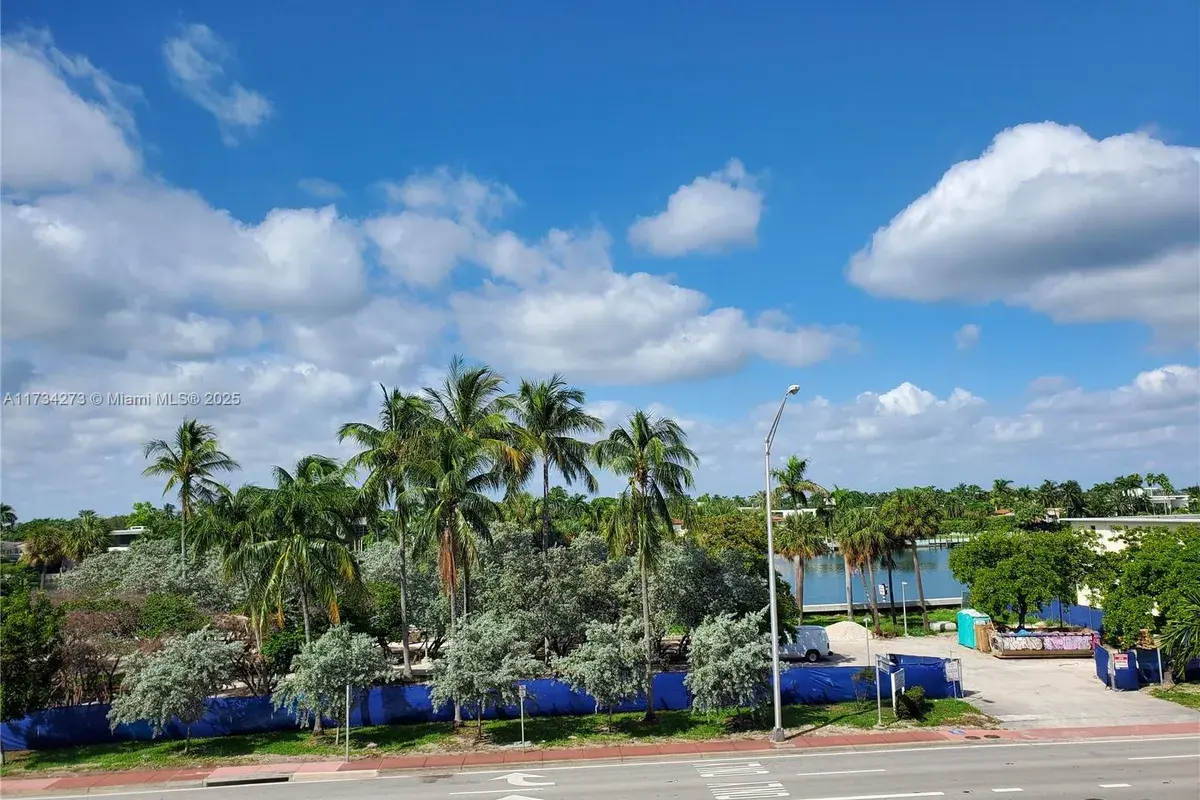 6445 Indian Creek Dr # B6, Miami Beach FL 33141