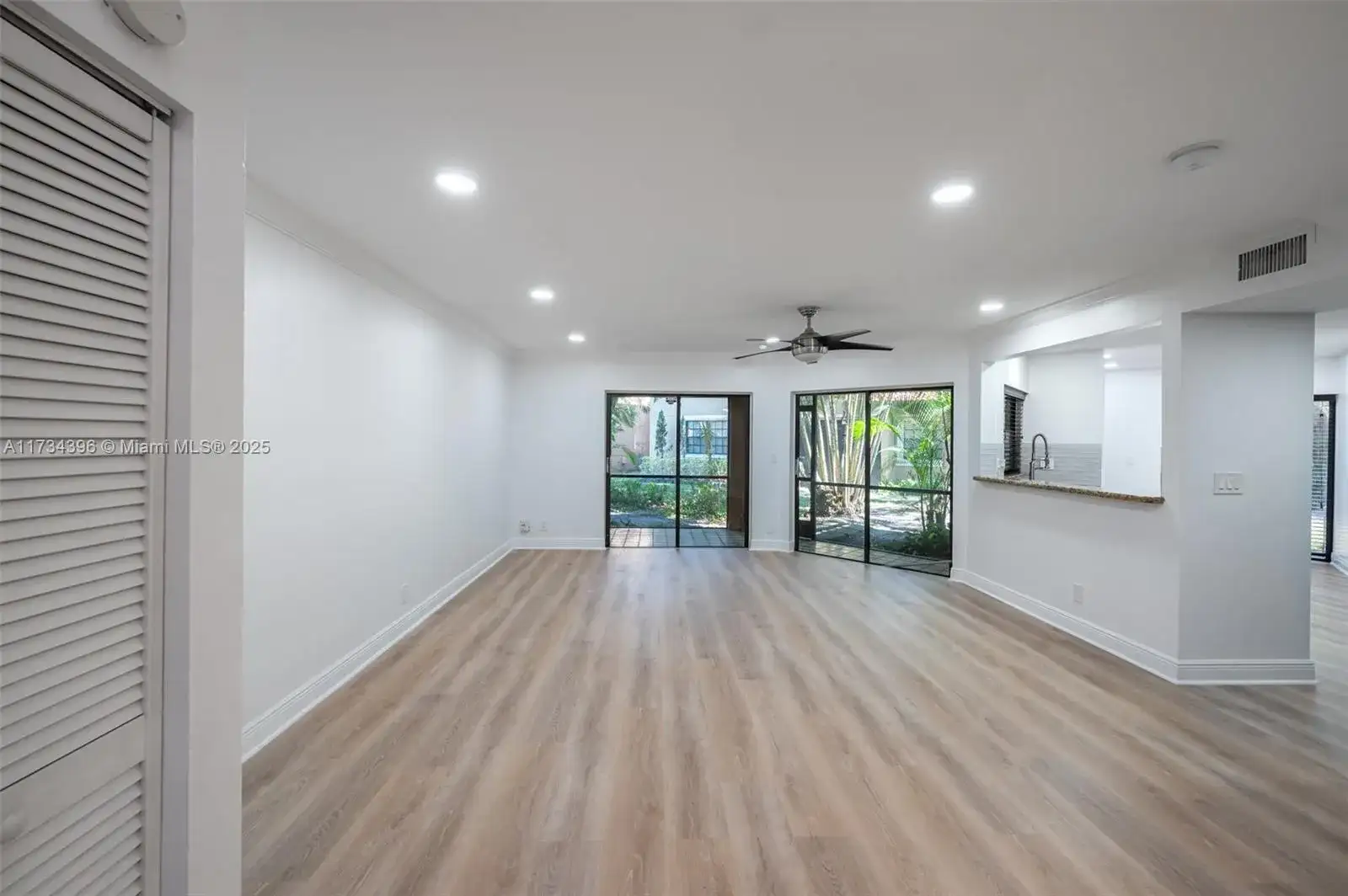 8817 W Sunrise Blvd # 8817, Plantation FL 33322 photo 2