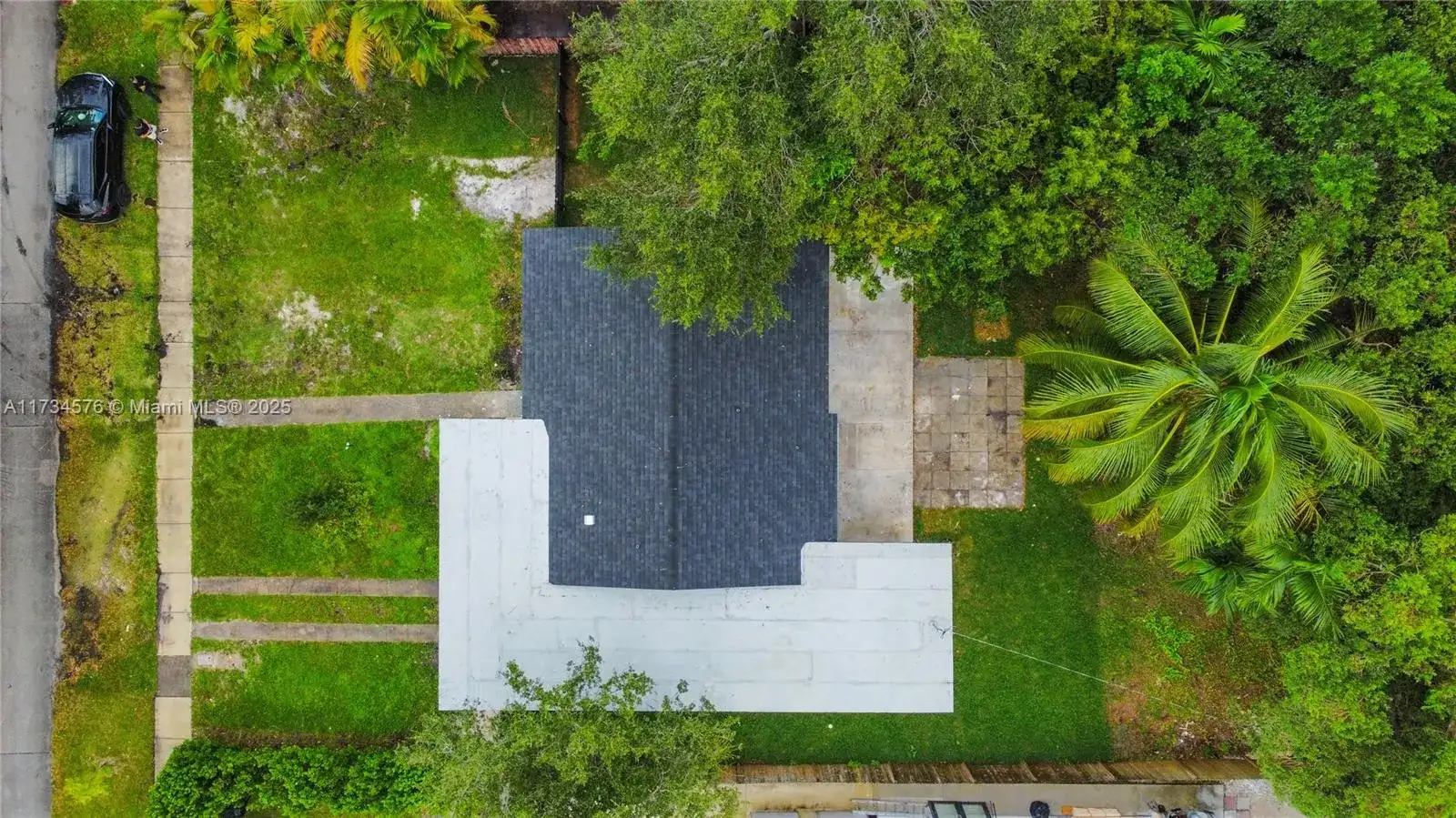 1570 NE 142nd St, North Miami FL 33161 photo 2