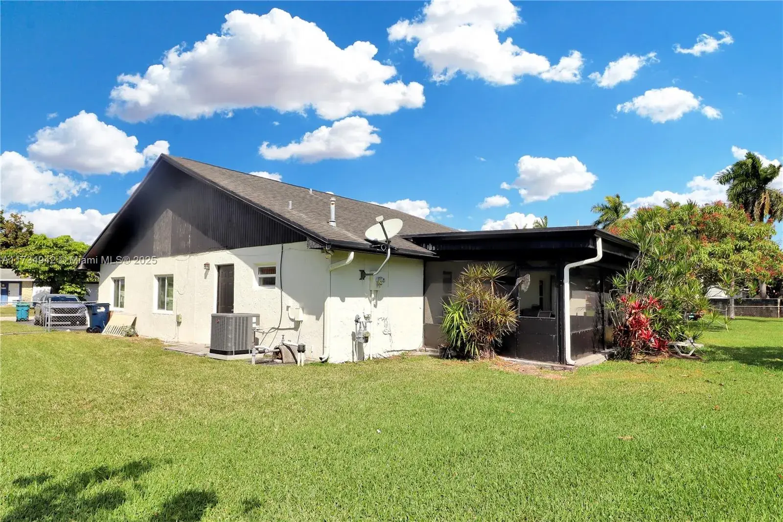 10722 SW 145th St, Miami FL 33176