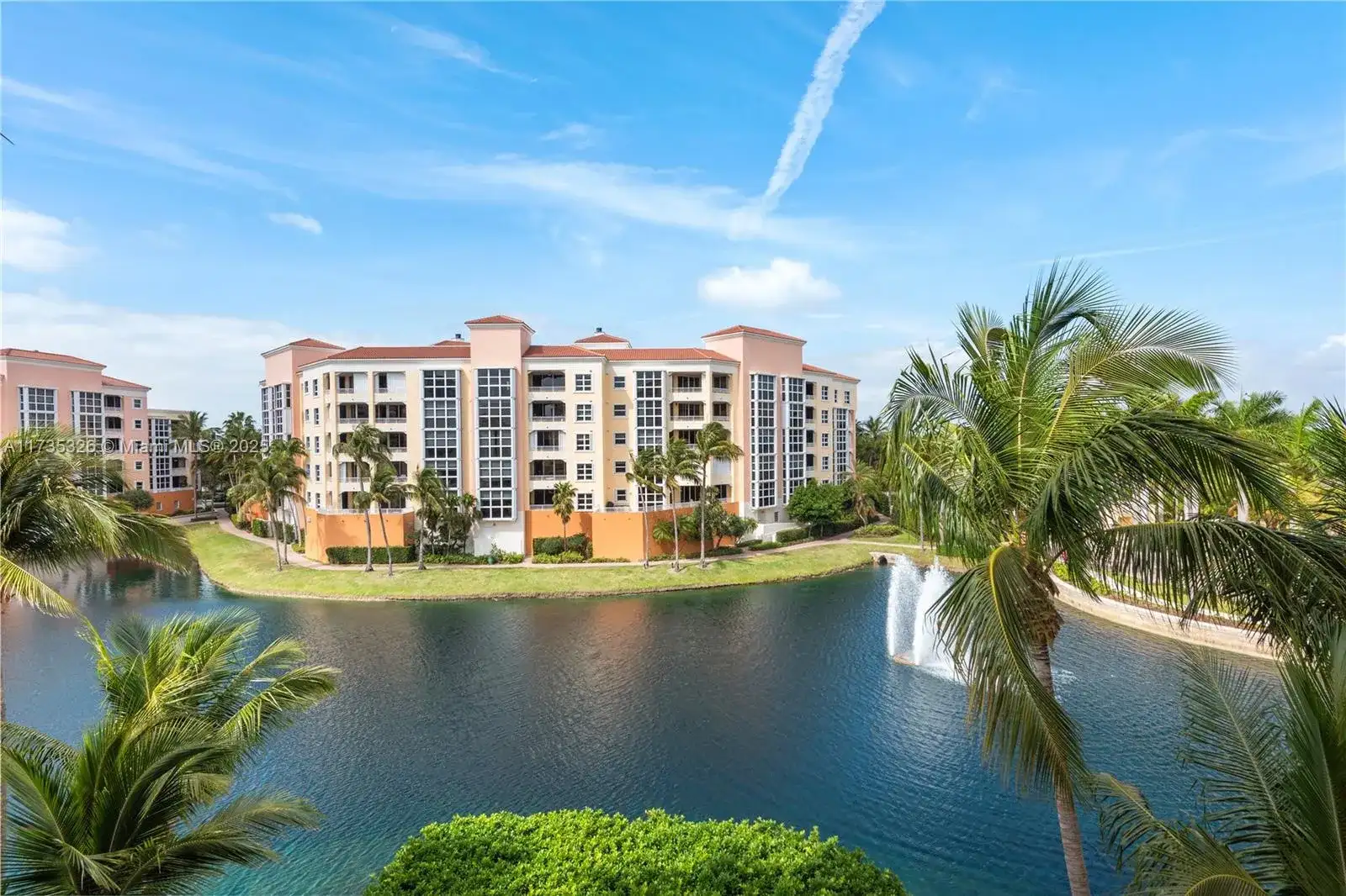 705 Crandon Blvd # 405, Key Biscayne FL 33149 photo 2