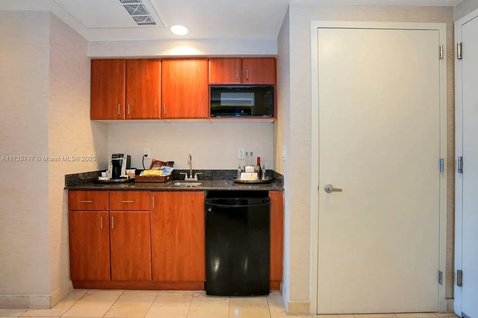 18001 Collins Ave # 1802, Sunny Isles Beach FL 33160 photo 4