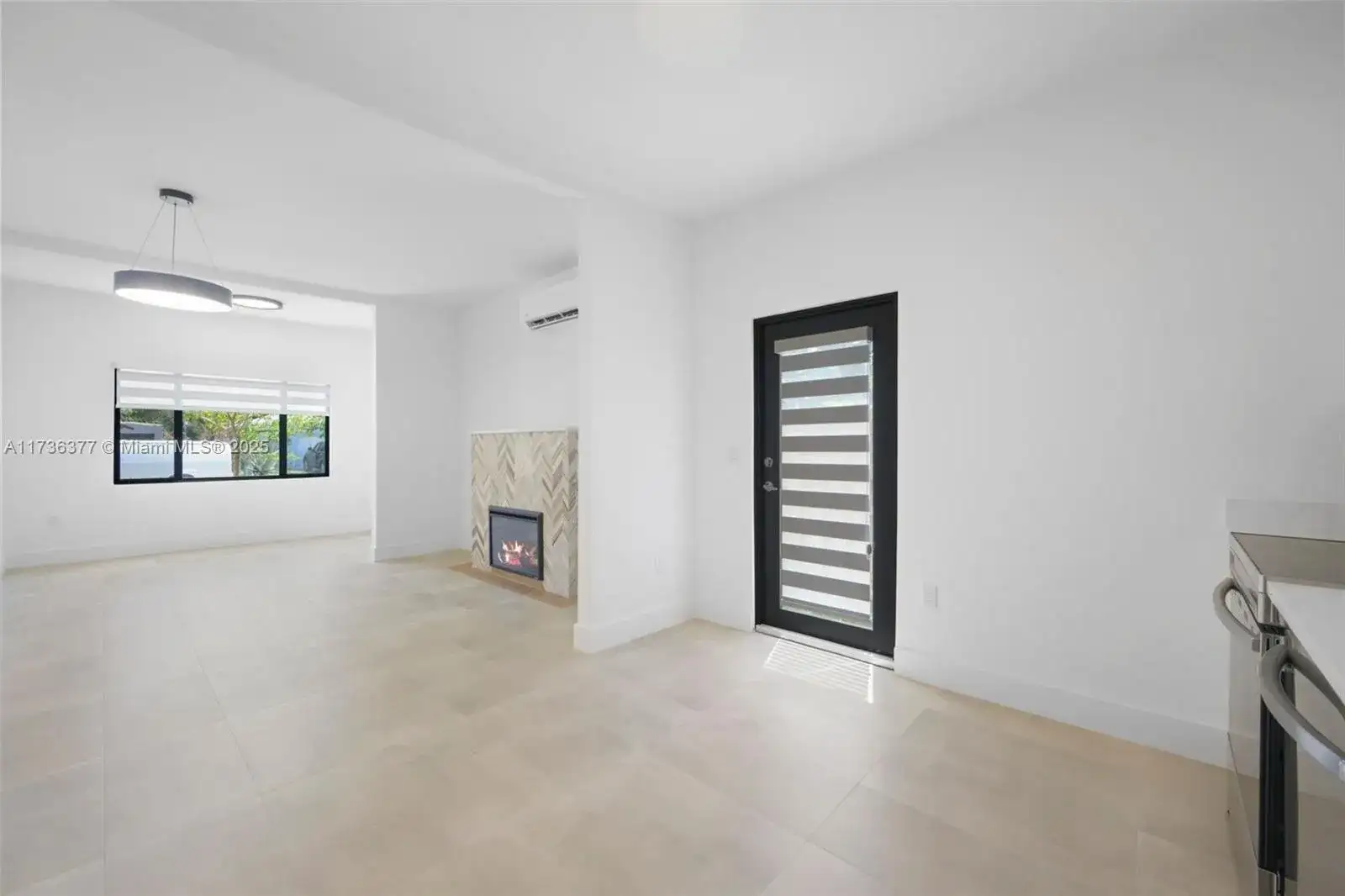 619 35th St, West Palm Beach FL 33407 photo 4