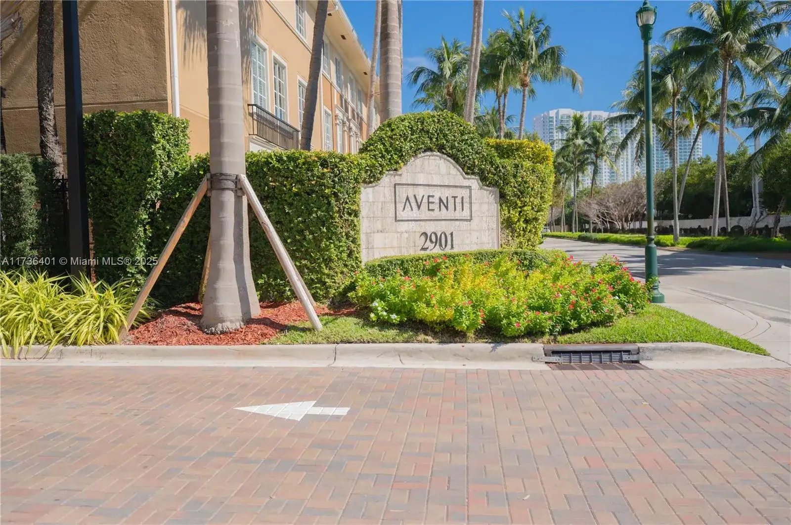 2841 NE 185th St # 514, Aventura FL 33180 photo 3