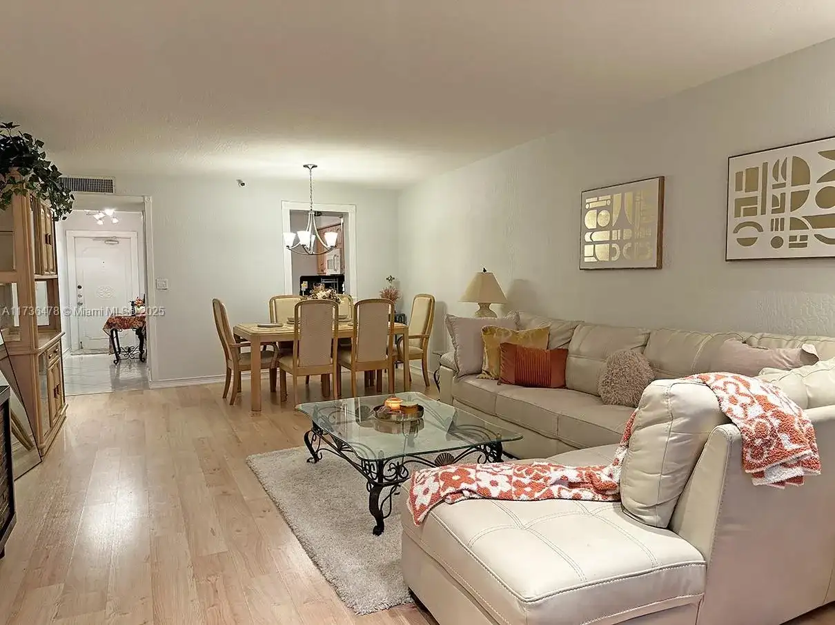 4550 NW 18th Ave # 706, Deerfield Beach FL 33064 photo 4