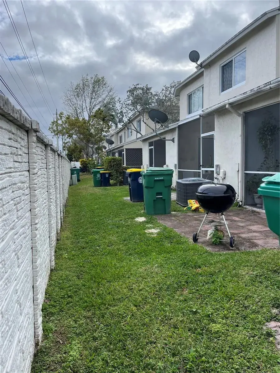 4970 SW 31st Ter # 0, Dania Beach FL 33312