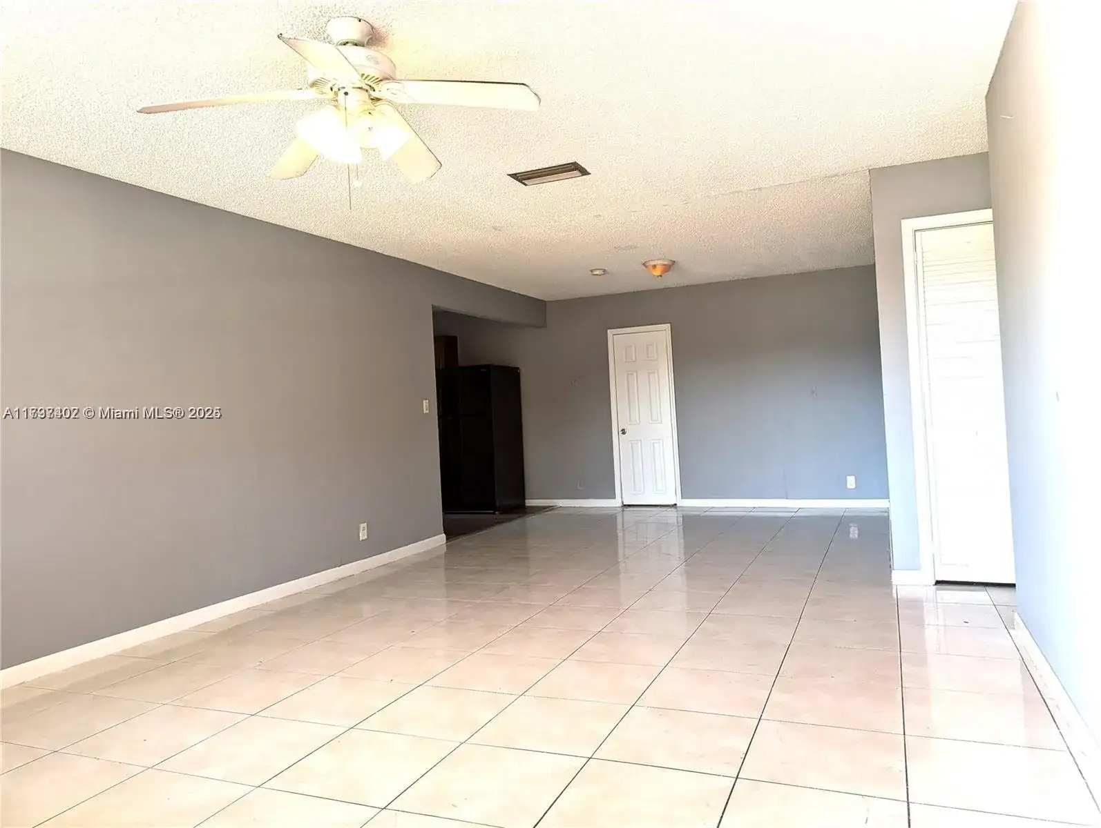 7871 SW 3rd Ct, North Lauderdale FL 33068 photo 3