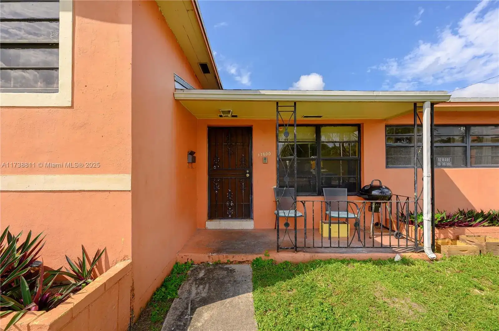 17800 NW 14th Pl, Miami Gardens FL 33169 photo 4