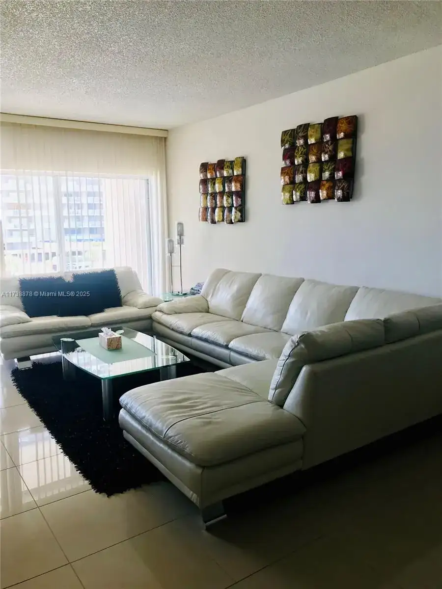 1950 S Ocean Dr # 3J, Hallandale Beach FL 33009 photo 4