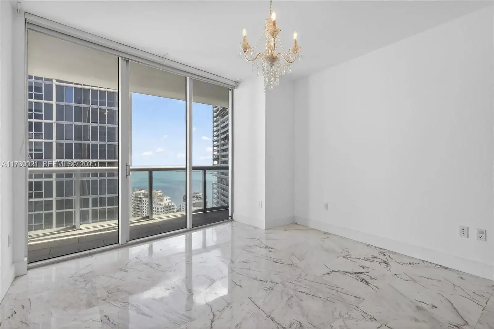 485 Brickell Ave # 4402, Miami FL 33131 photo 2