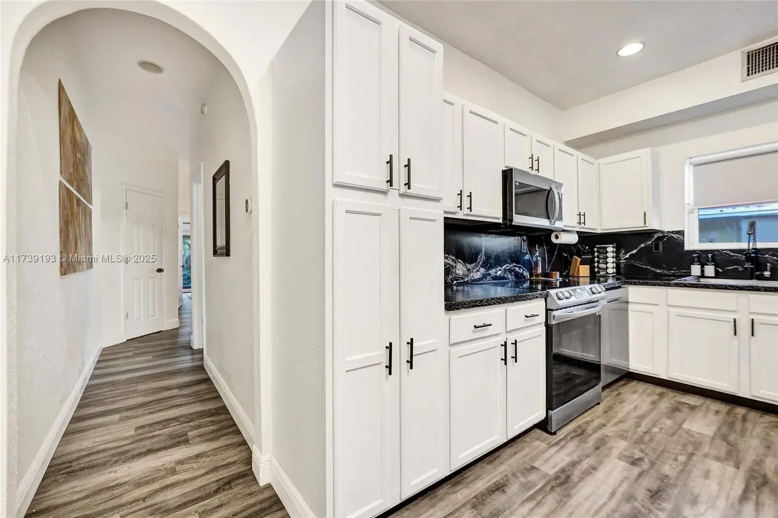 725 NW 1st Ave # 725, Fort Lauderdale FL 33311