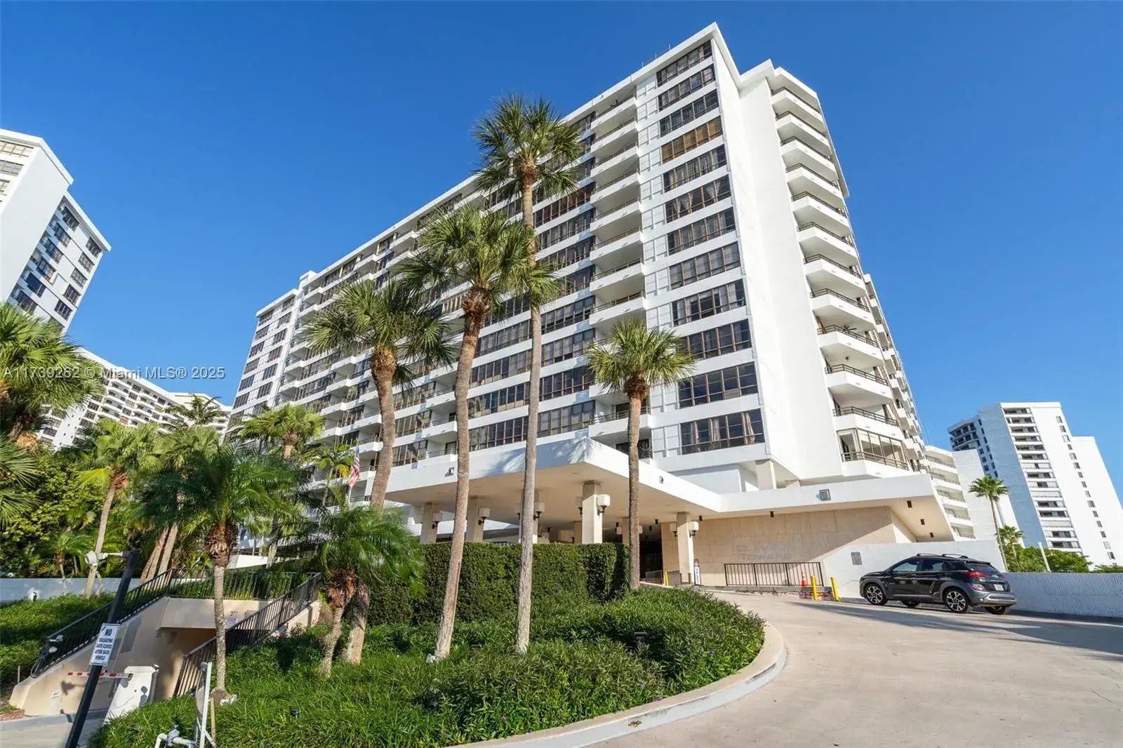 500 Three Islands Blvd # 1108, Hallandale Beach FL 33009