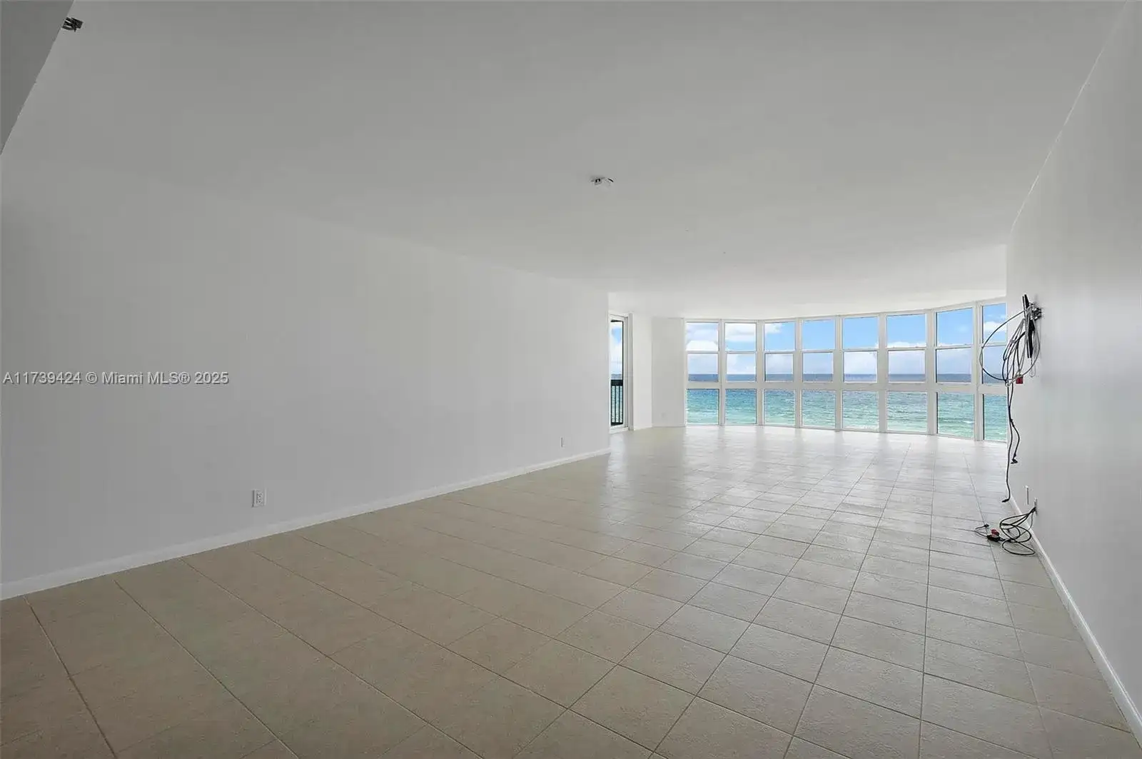 1155 Hillsboro Mile # 507, Hillsboro Beach FL 33062 photo 5