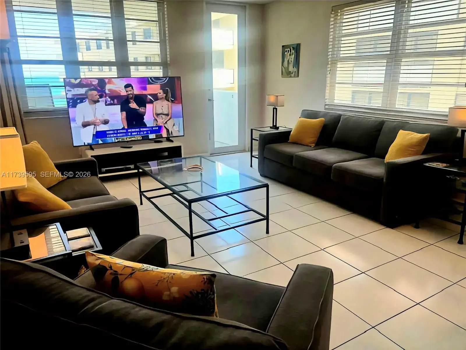 100 Lincoln Rd # 821, Miami Beach FL 33139 photo 2