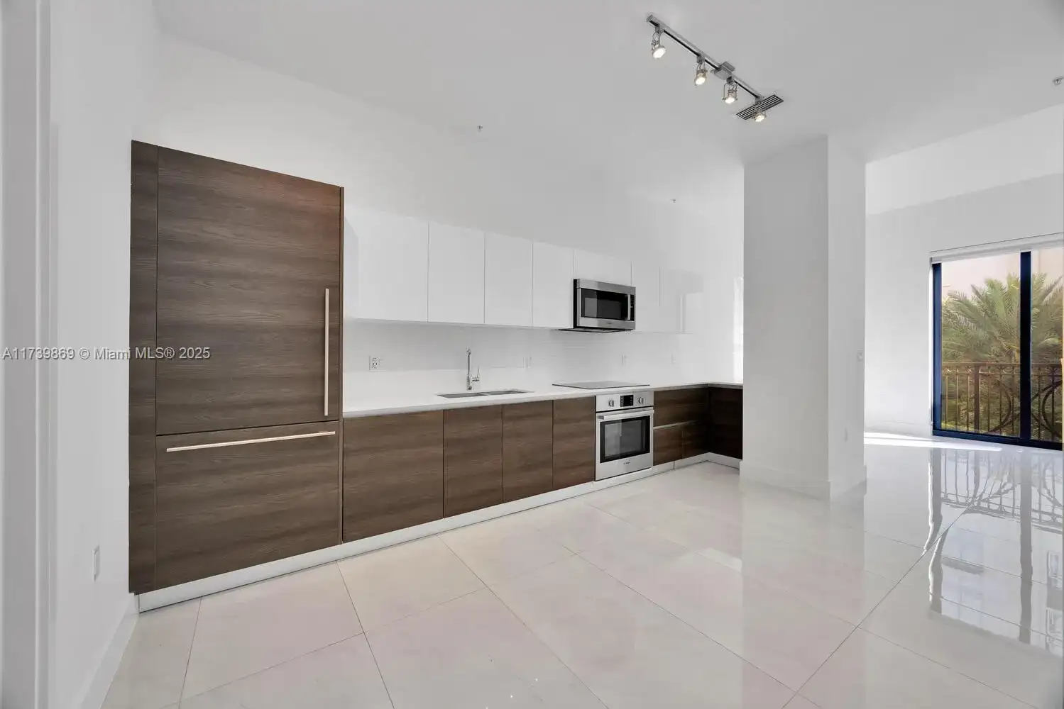 301 Altara Ave # 201, Coral Gables FL 33146 photo 3