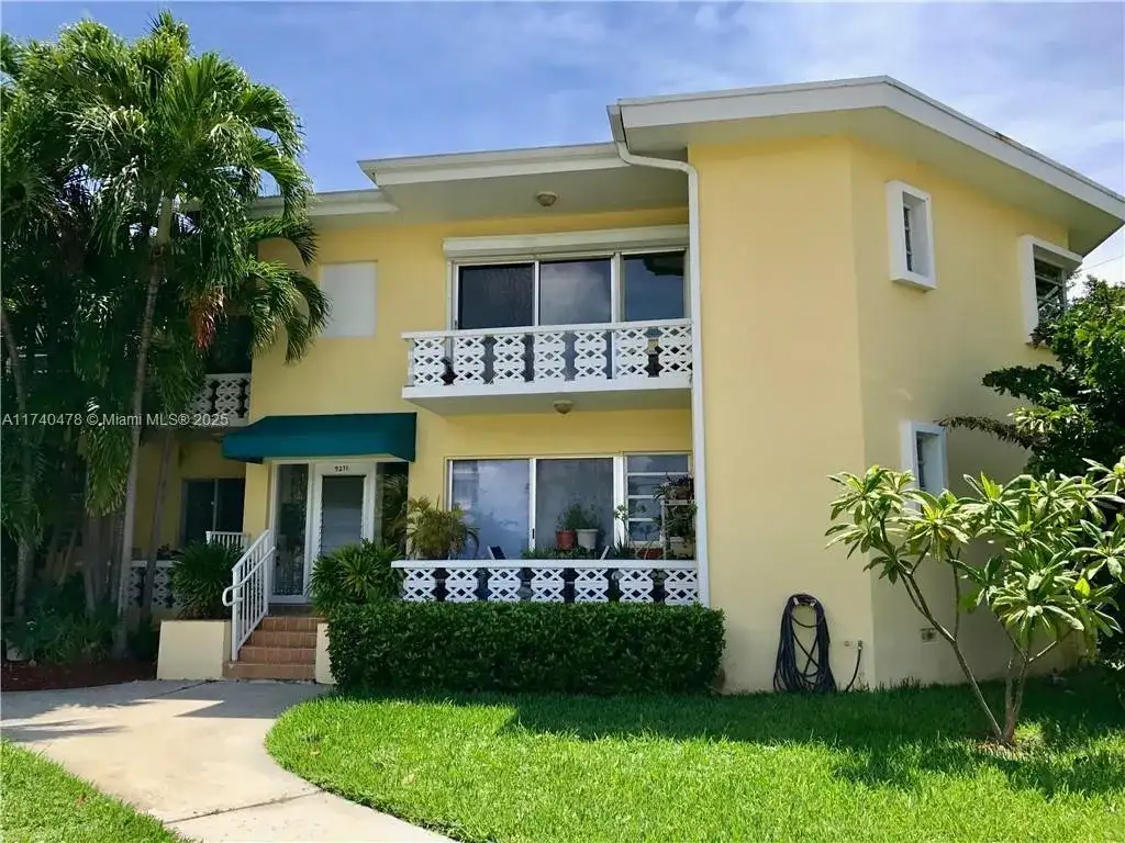 9281 W Bay Harbor Dr # 14, Bay Harbor Islands FL 33154 photo 2