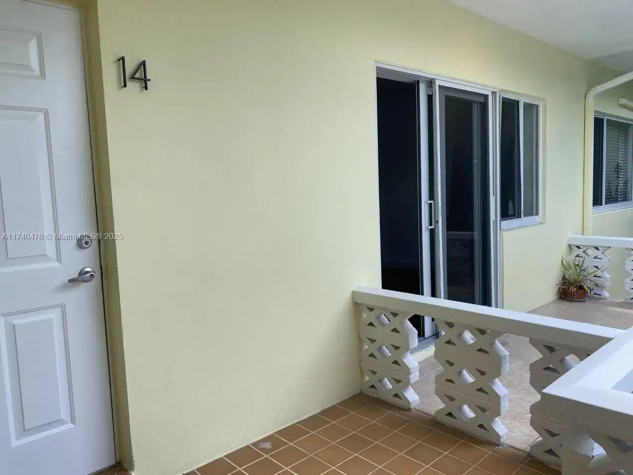 9281 W Bay Harbor Dr # 14, Bay Harbor Islands FL 33154 photo 3