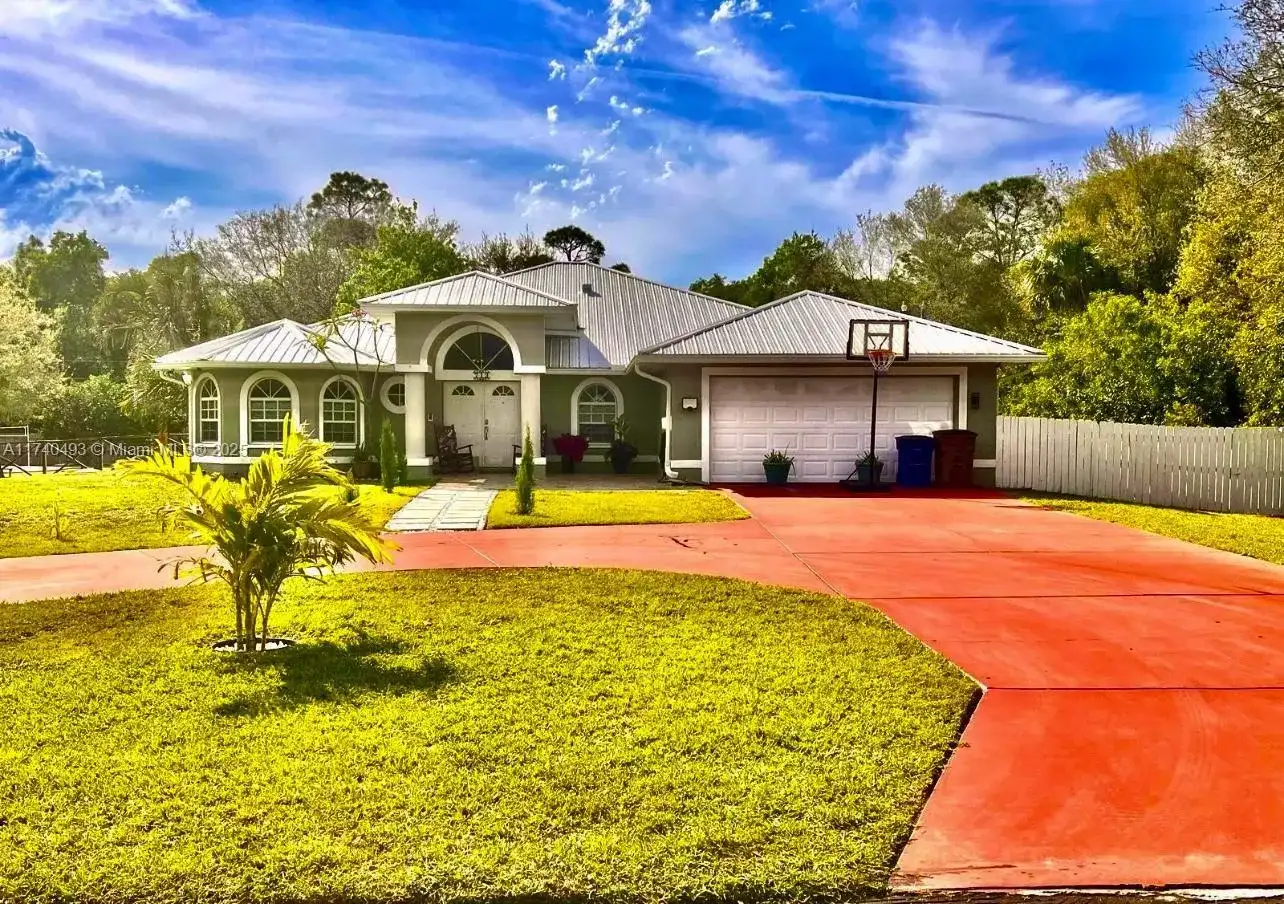 713 5th Ave, Lehigh Acres,, Lehigh Acres FL 33972