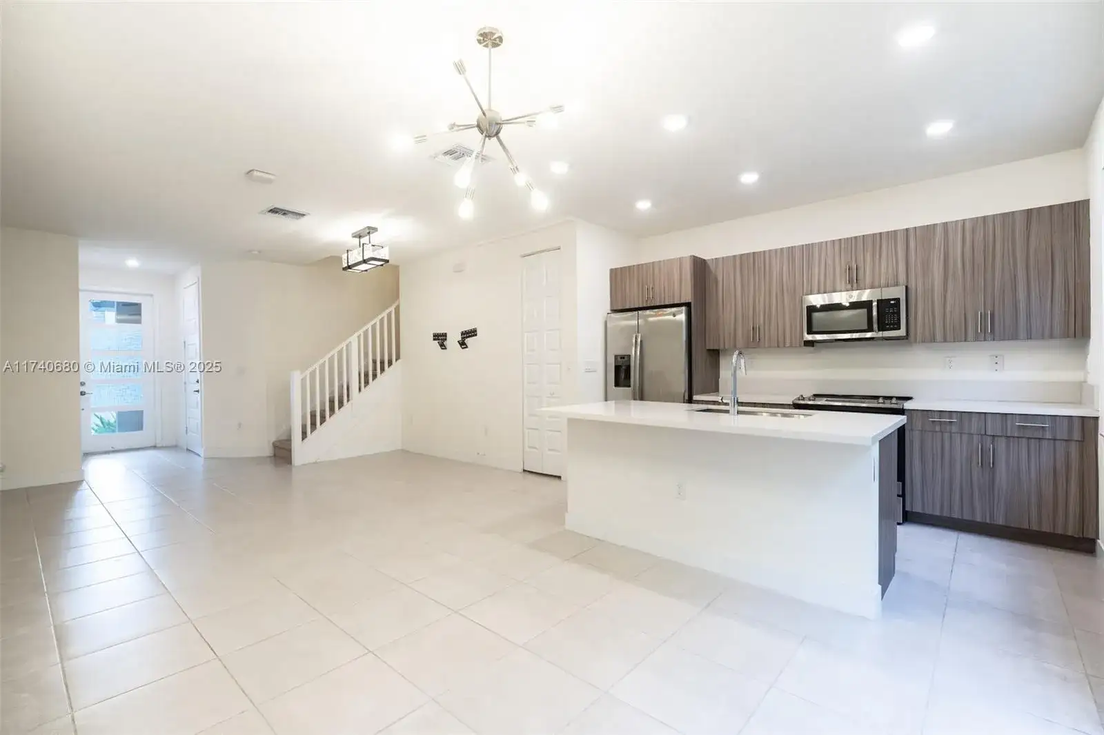 15824 NW 91st Ct # 0, Miami Lakes FL 33018 photo 3